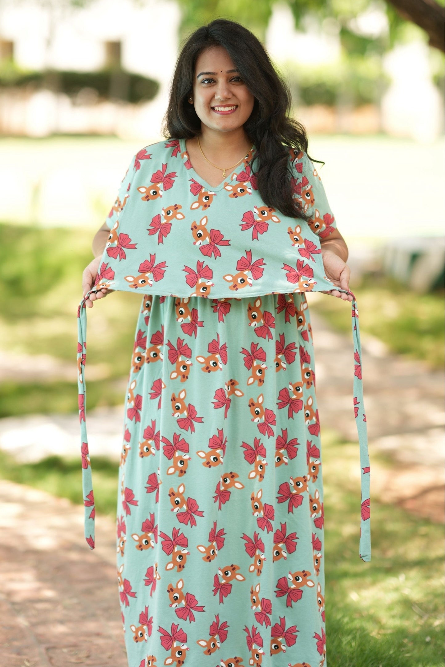 Mint Fawn (Feeding Cover)