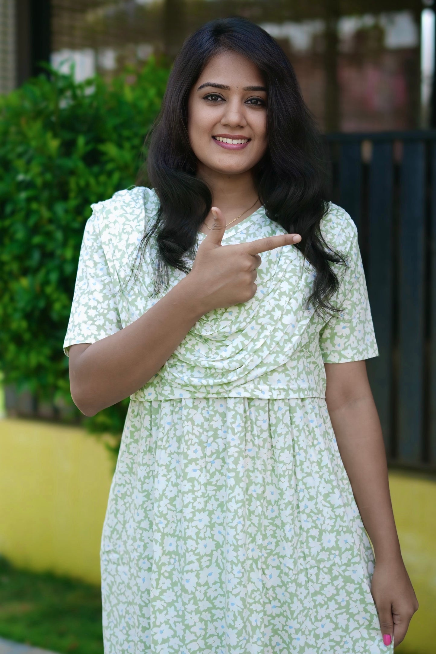 Leafelle (Zipless Maternity Shawl)