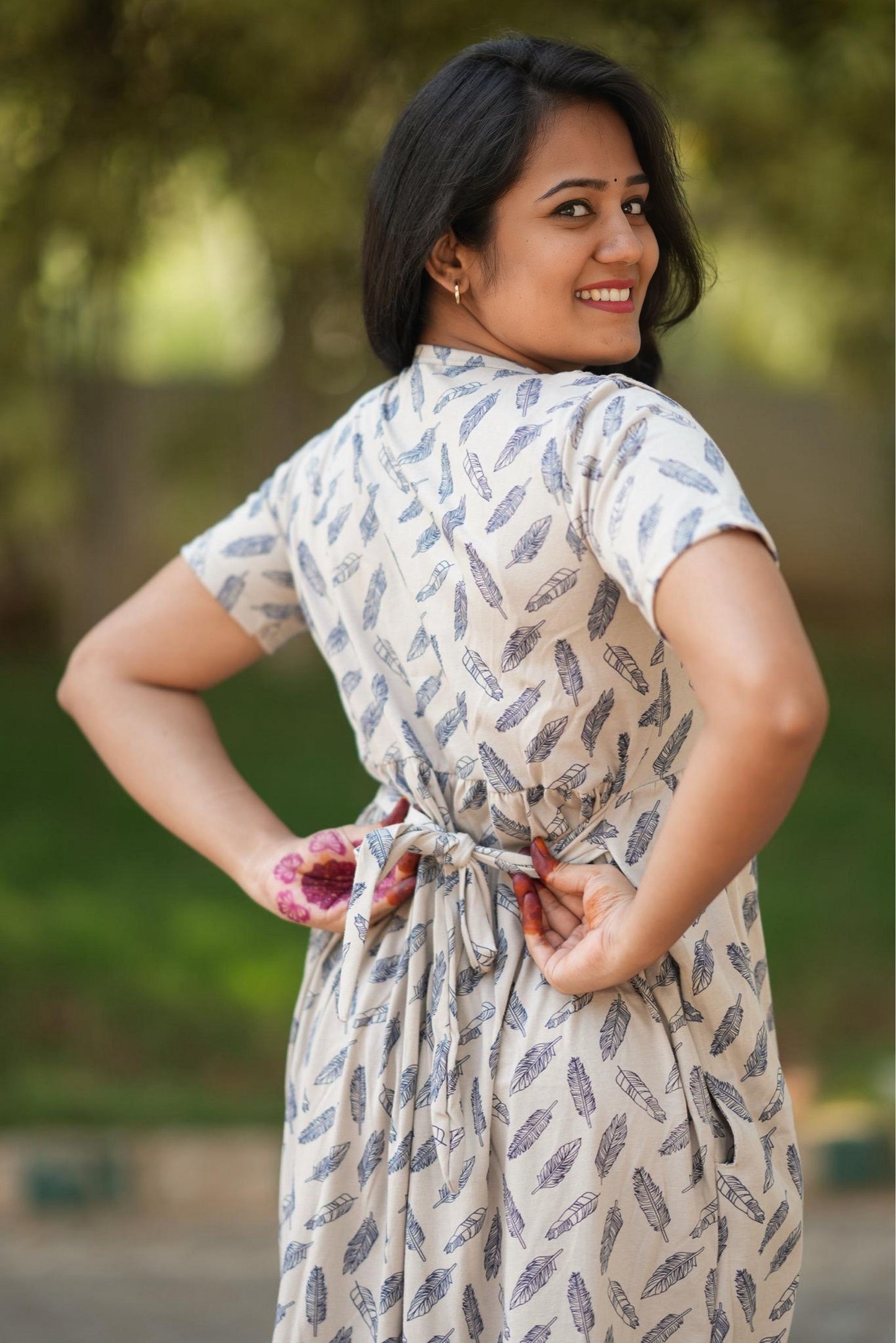 Feather Elegance (Casual Loungewear Shawl)