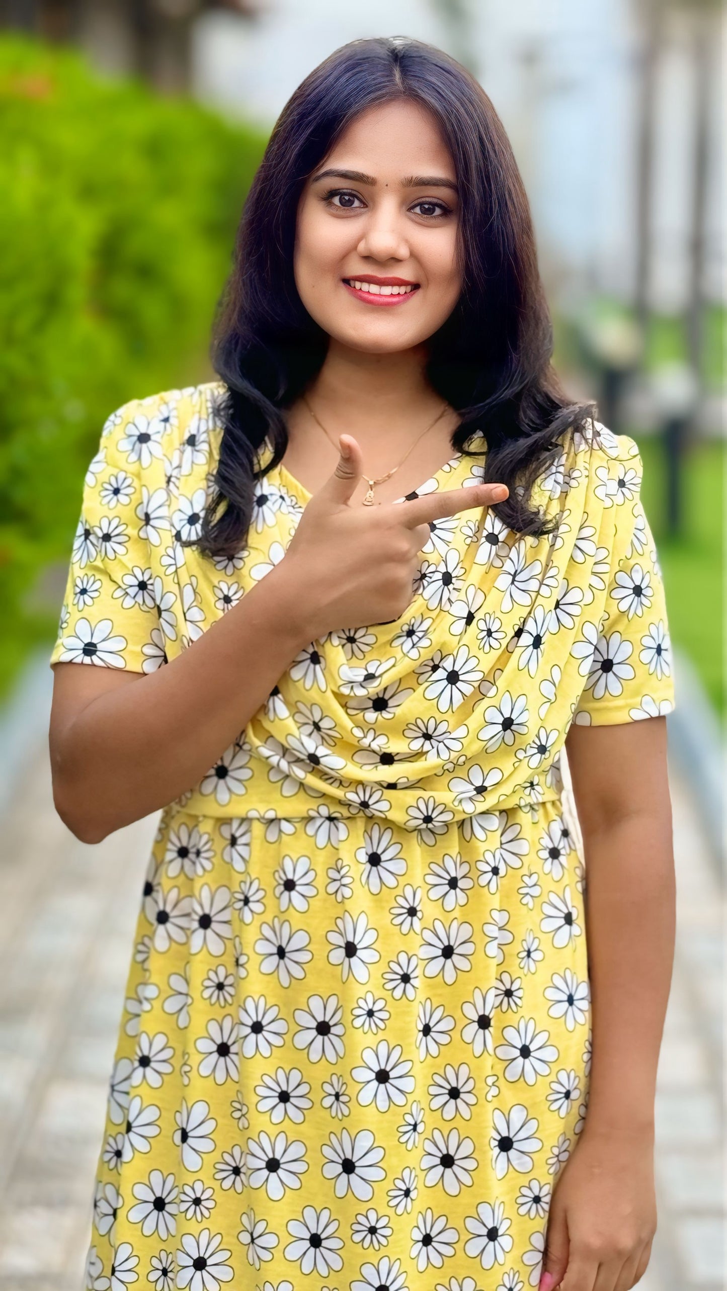 Solera (Zipless Maternity Shawl)