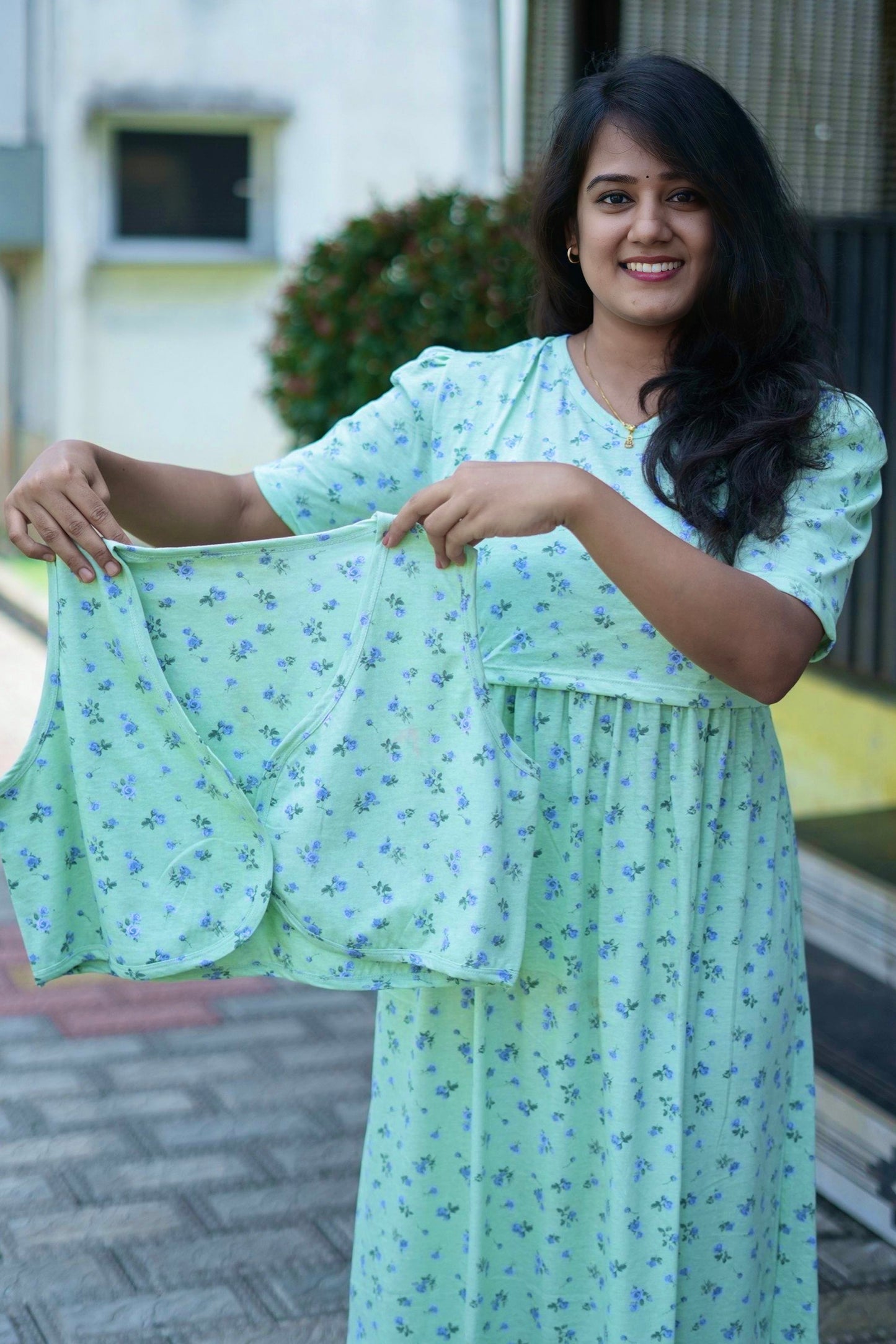 MATERNITY REMOVABLE COAT (Twirl)