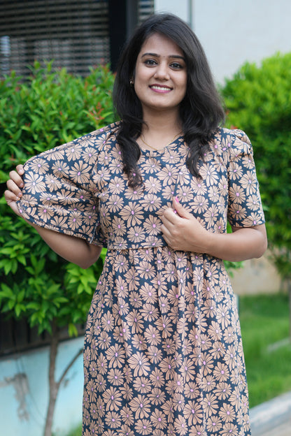 MATERNITY REMOVABLE COAT ( FLORAL AURA )