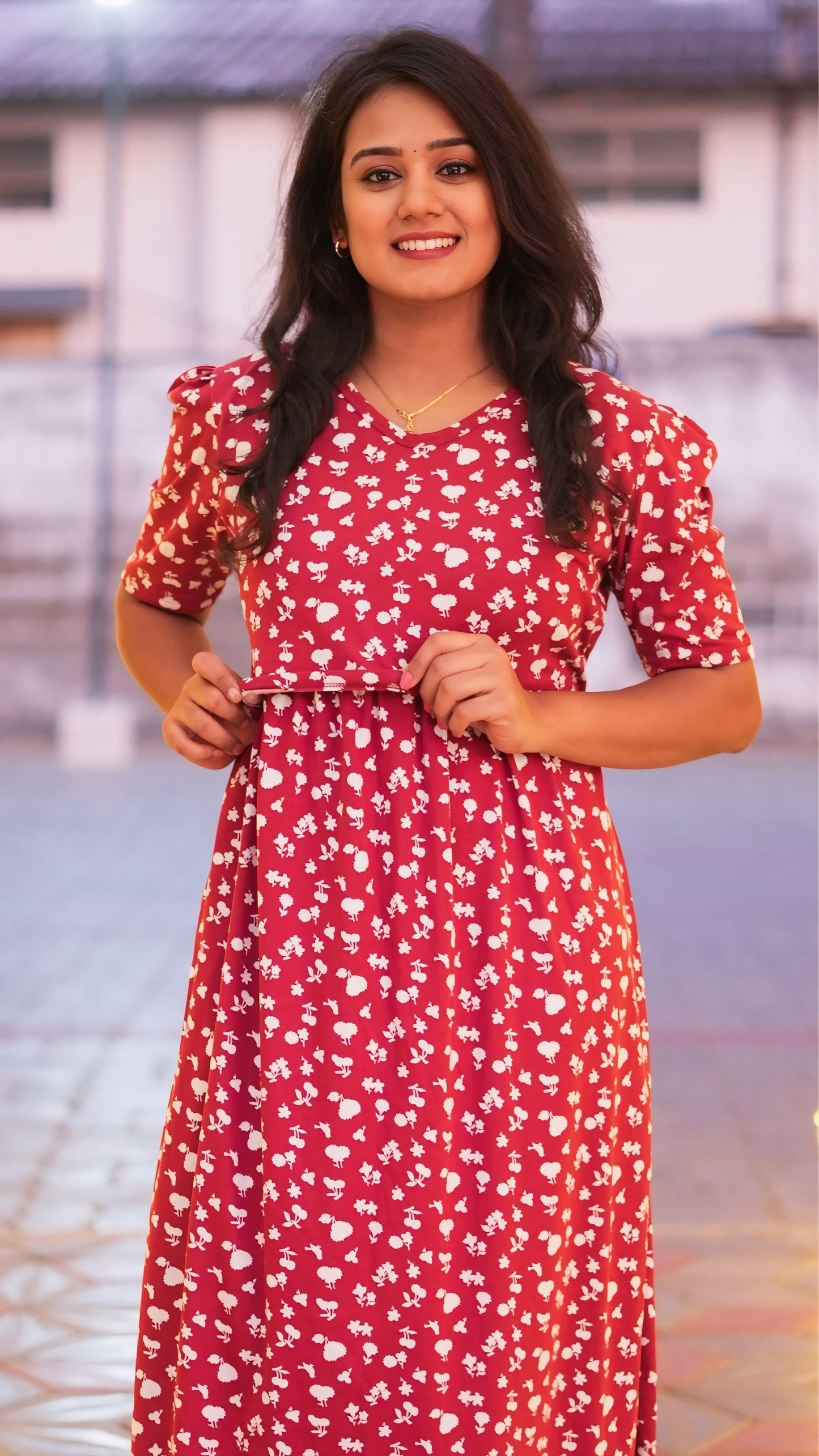 Red Radiance (ZIPLESS MATERNITY)