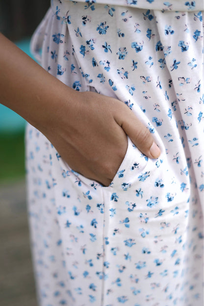BluPetal (Zipless Maternity Shawl)