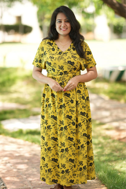 Sunny Petals (Feeding Cover)