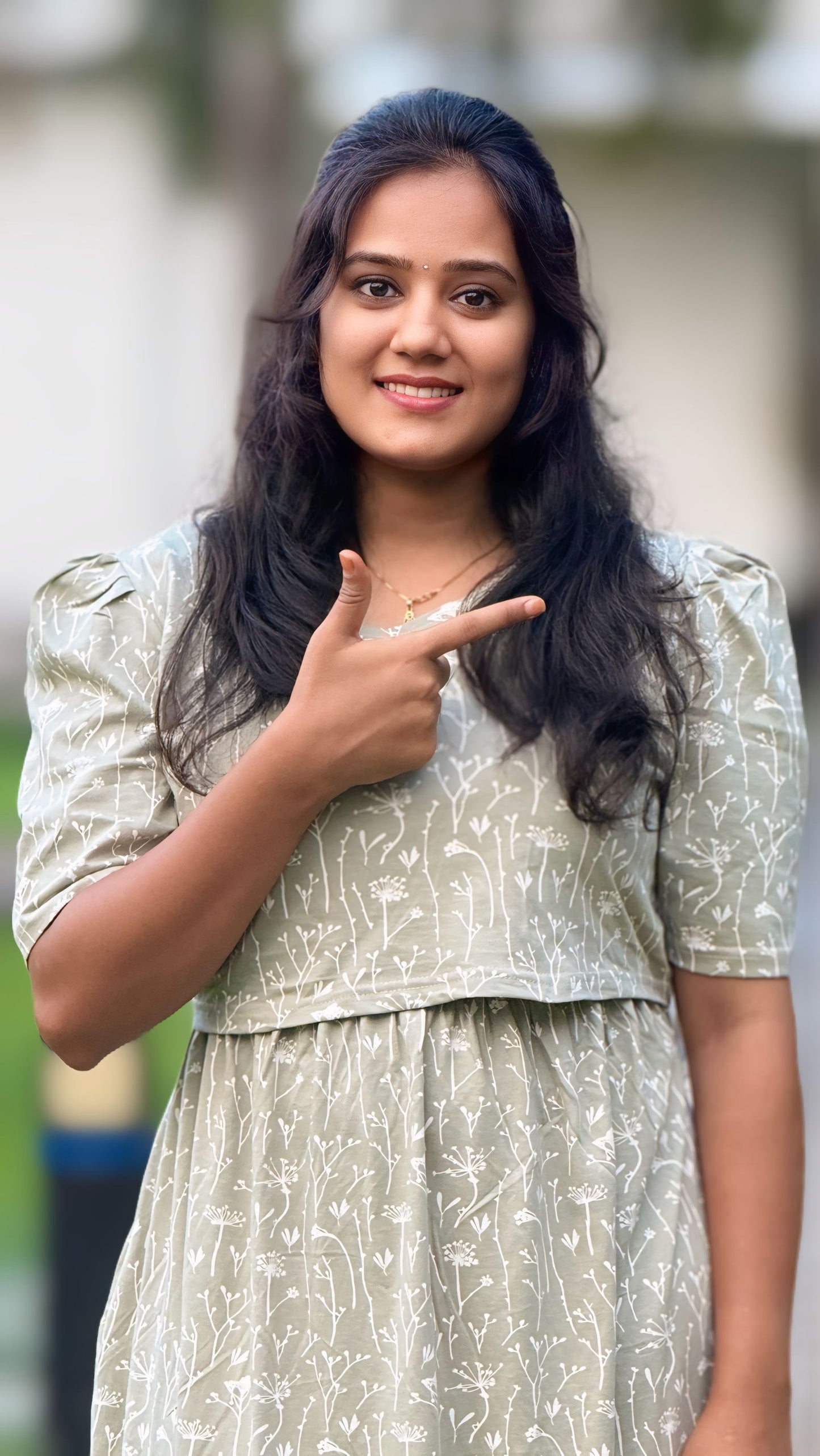 Green Petaline (ZIPLESS MATERNITY)