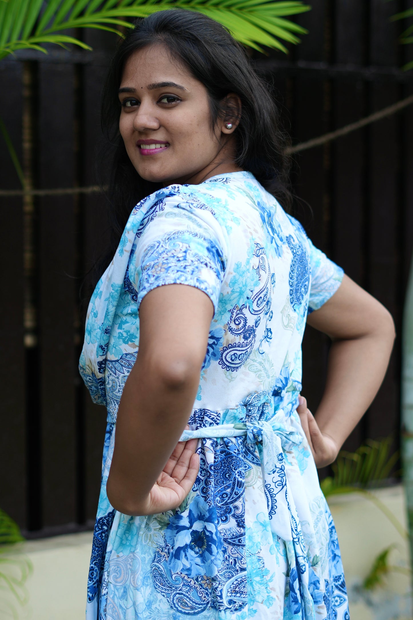 Grande Blue (Zipless Maternity Shawl)