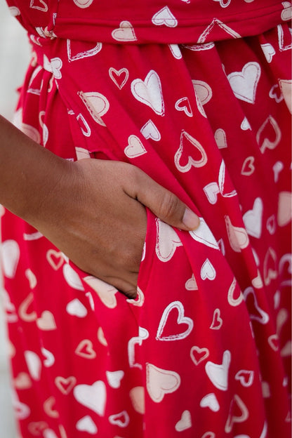 Crimson Heart (Zipless Maternity Shawl)