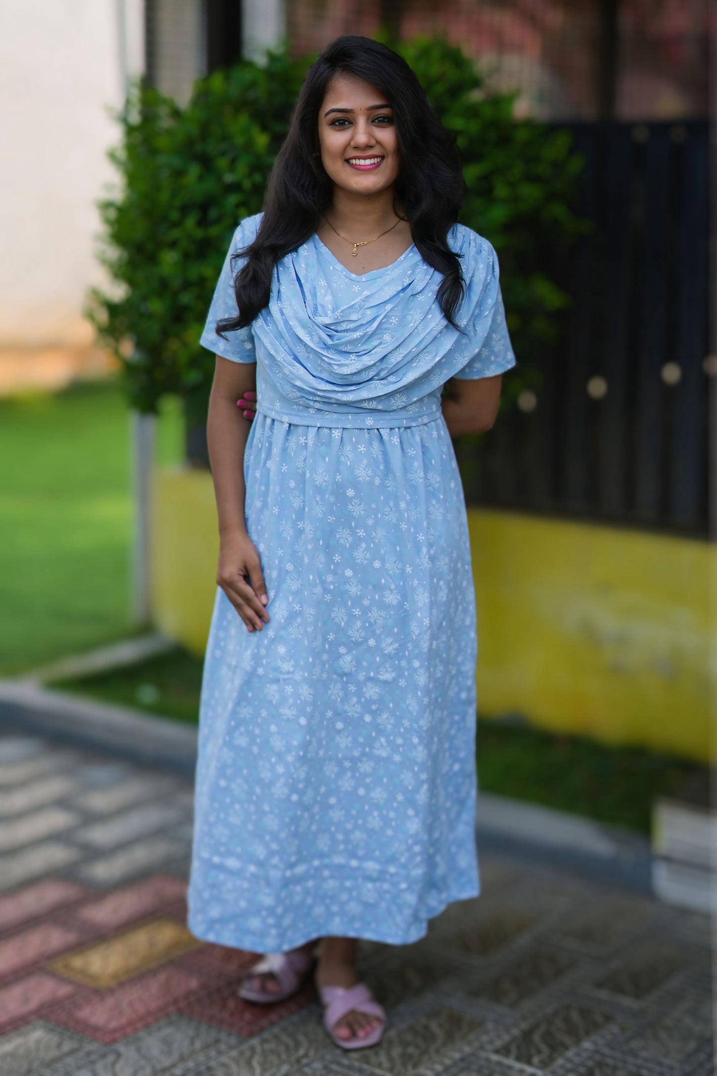 Glaciera (Zipless Maternity Shawl)