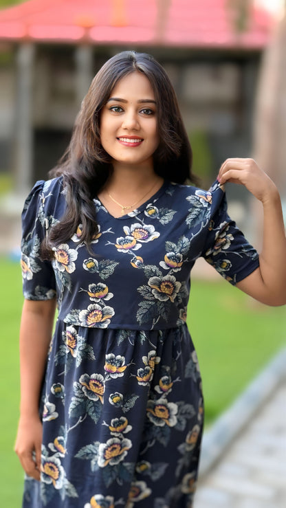 Noir Bloom (Zipless Maternity)