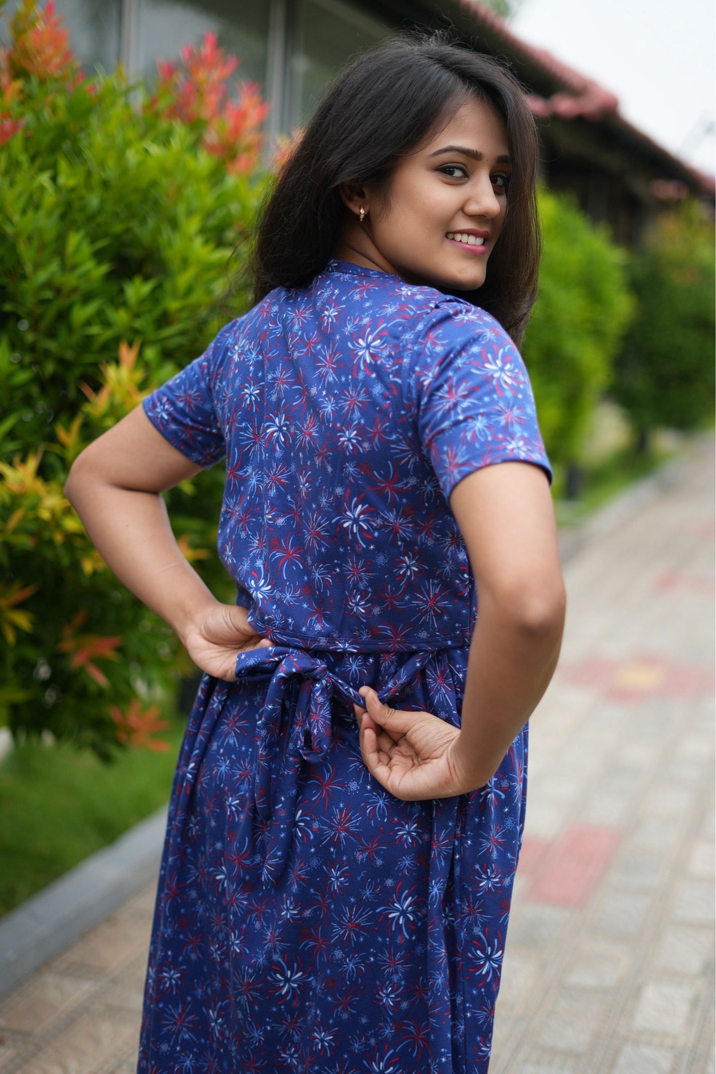 MATERNITY COAT (Bluvia)