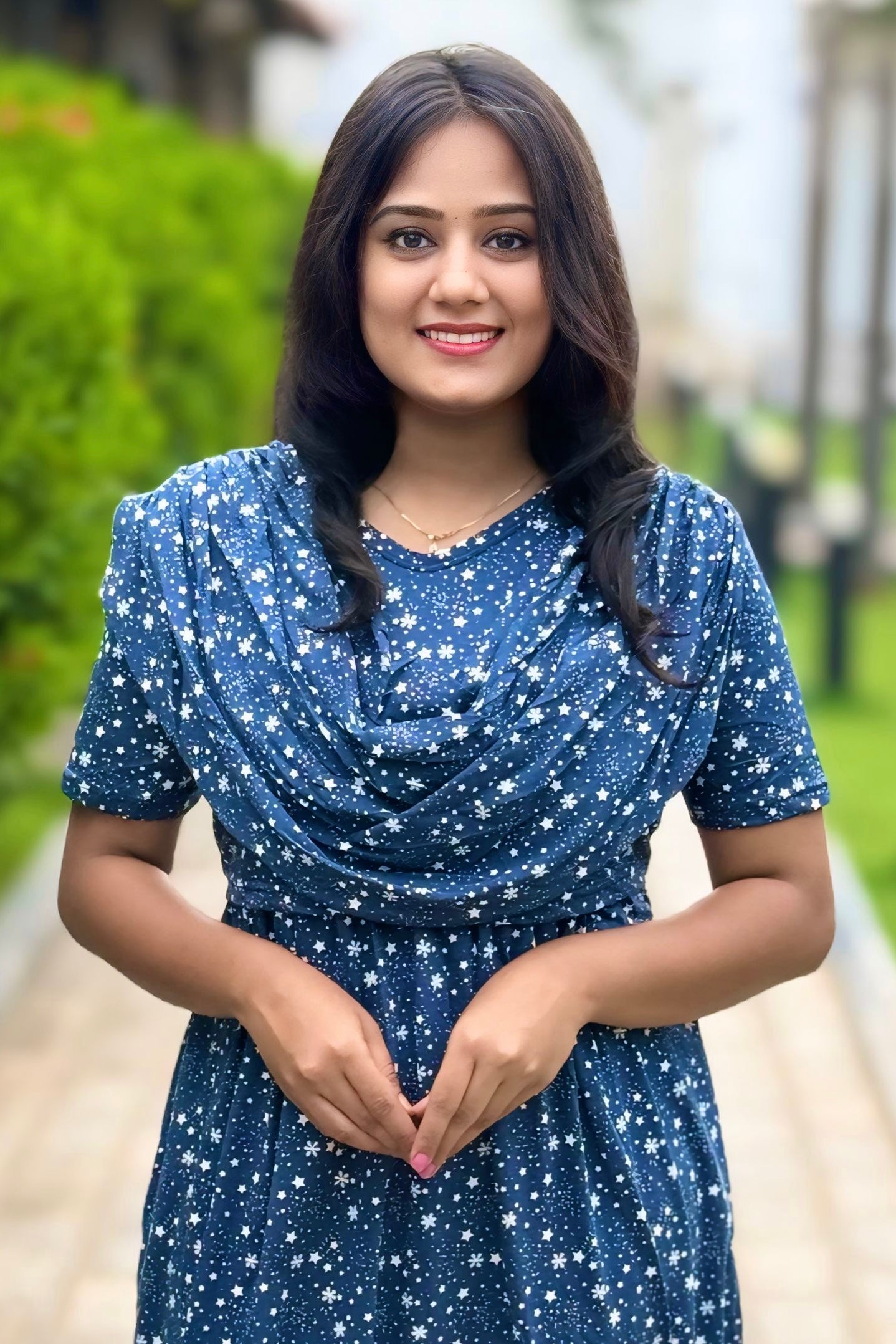 Star Blueora (Zipless Maternity Shawl)