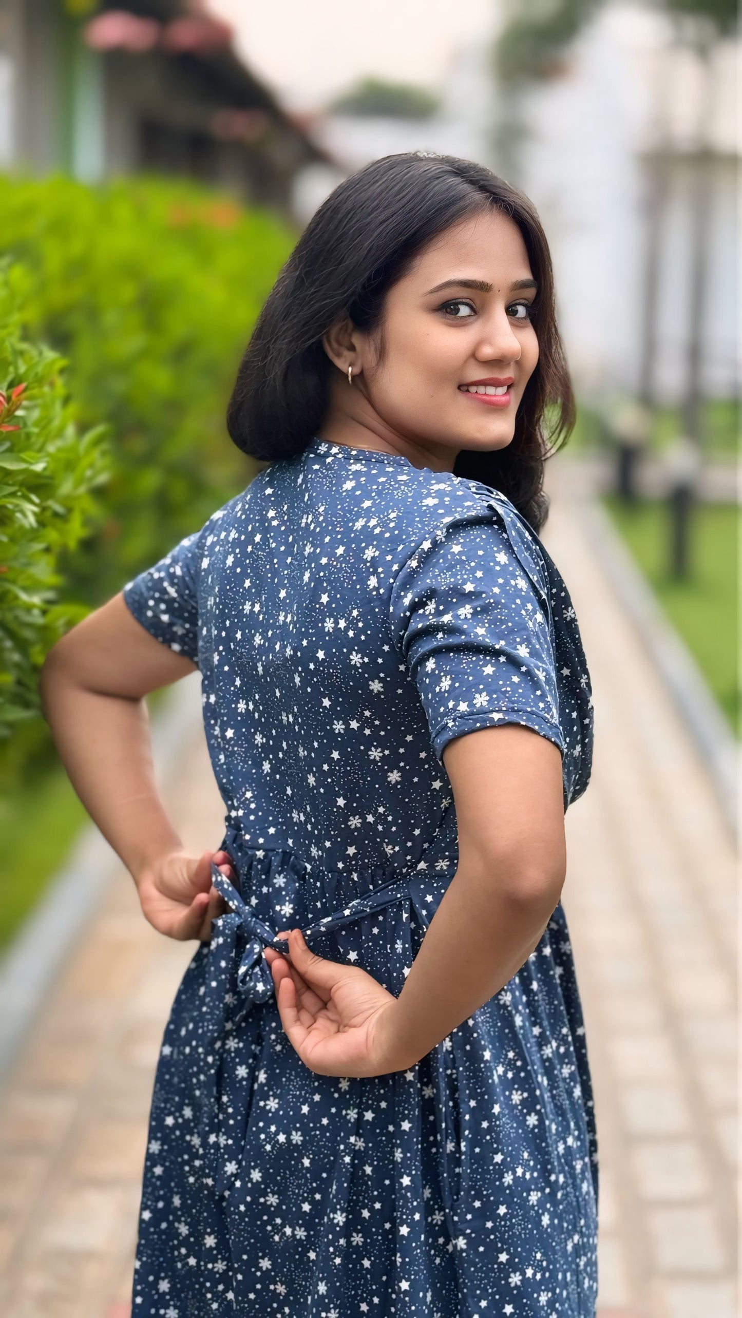 Star Blueora (Zipless Maternity Shawl)