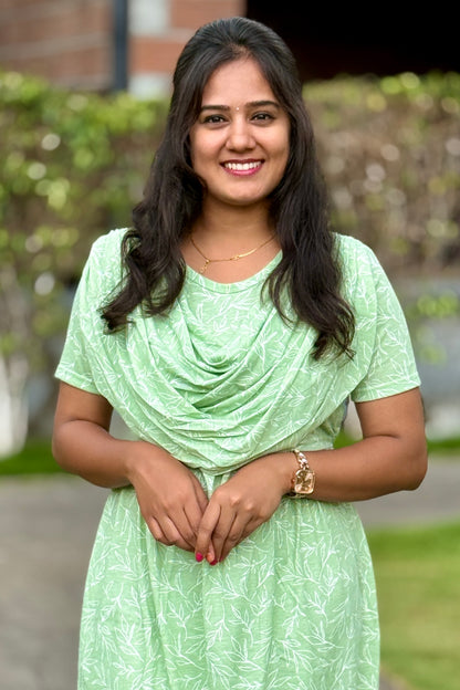 Mild Floral Green (Zipless Maternity Shawl)