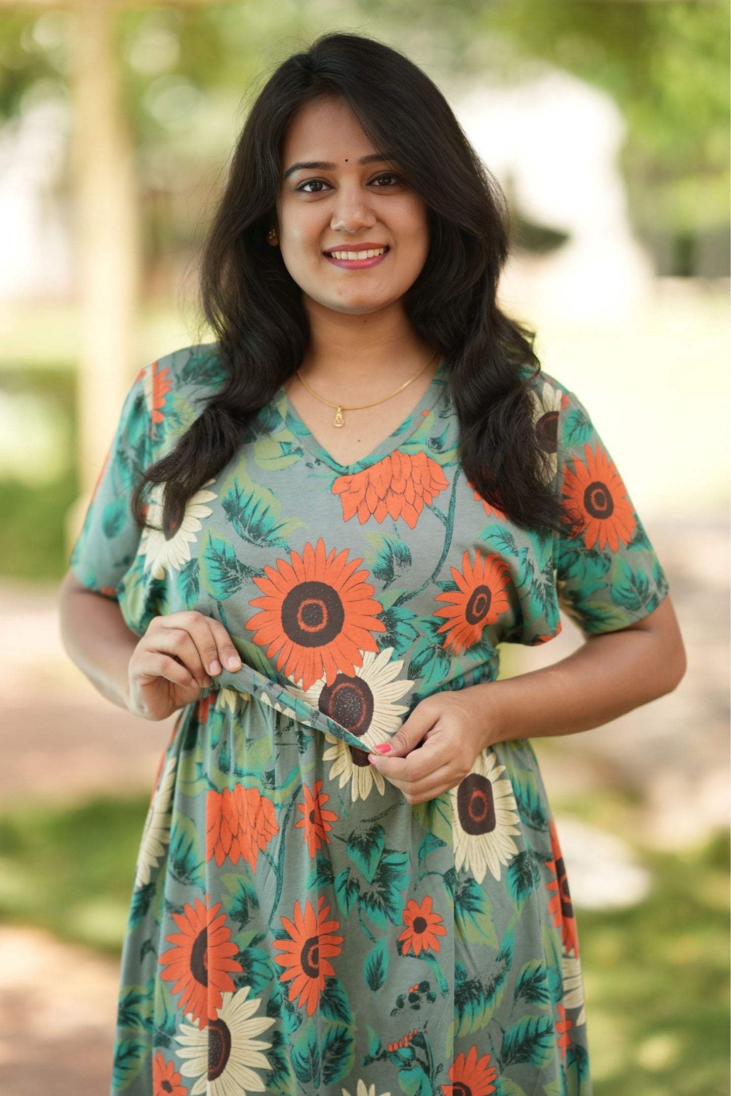 Sunny Petals (Feeding Cover)