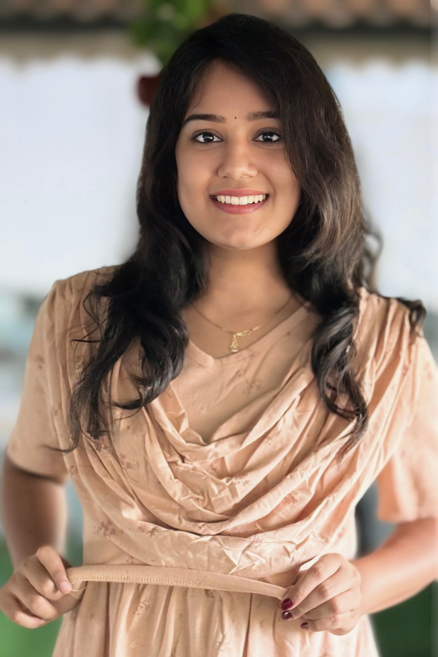 VELUVE (Zipless Maternity Shawl)