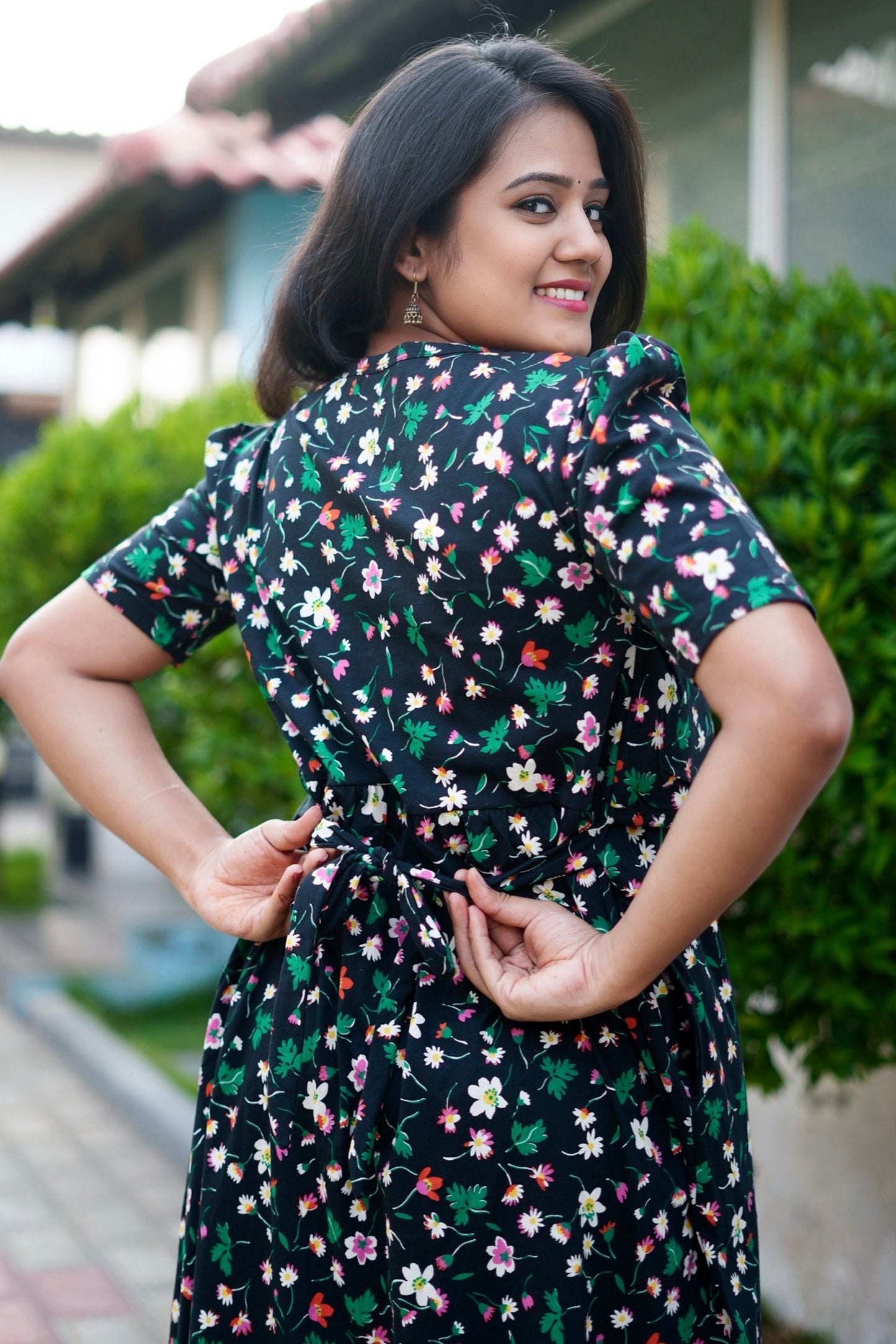 MATERNITY ATTACHED COAT (Petal Paradise)