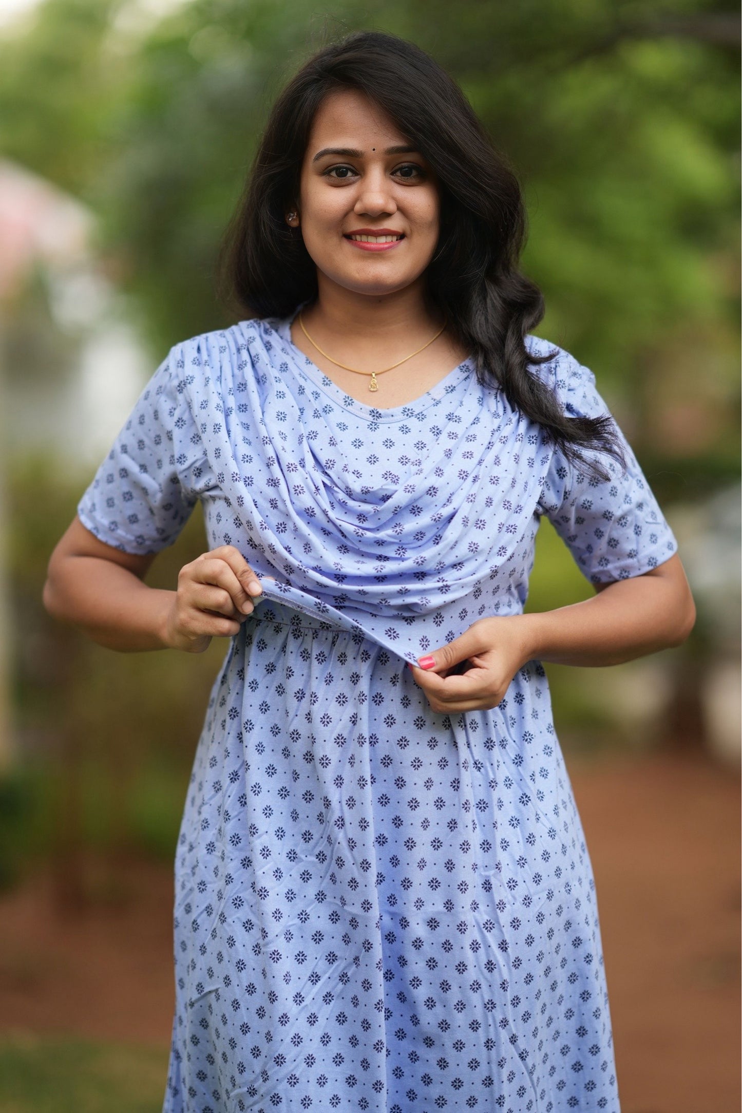 Latticea (Zipless Maternity Shawl)