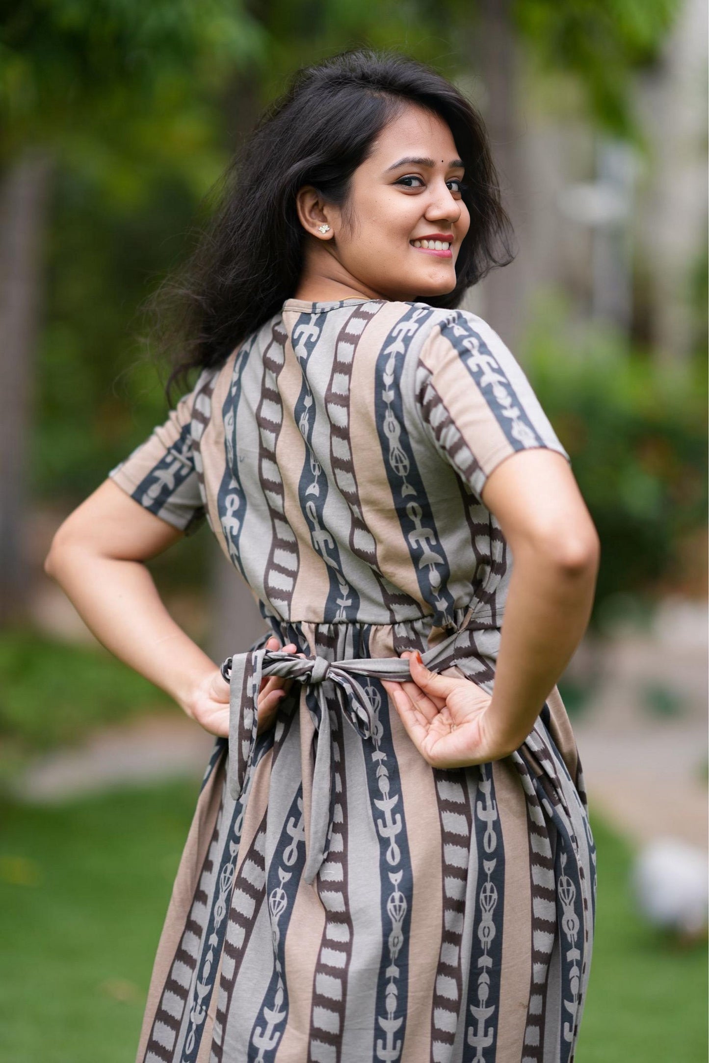 Rustic Charm (ZIPLESS MATERNITY)
