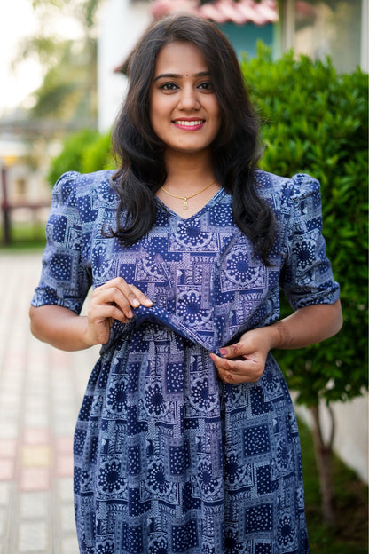 MATERNITY ATTACHED COAT (Blue Mosaic)