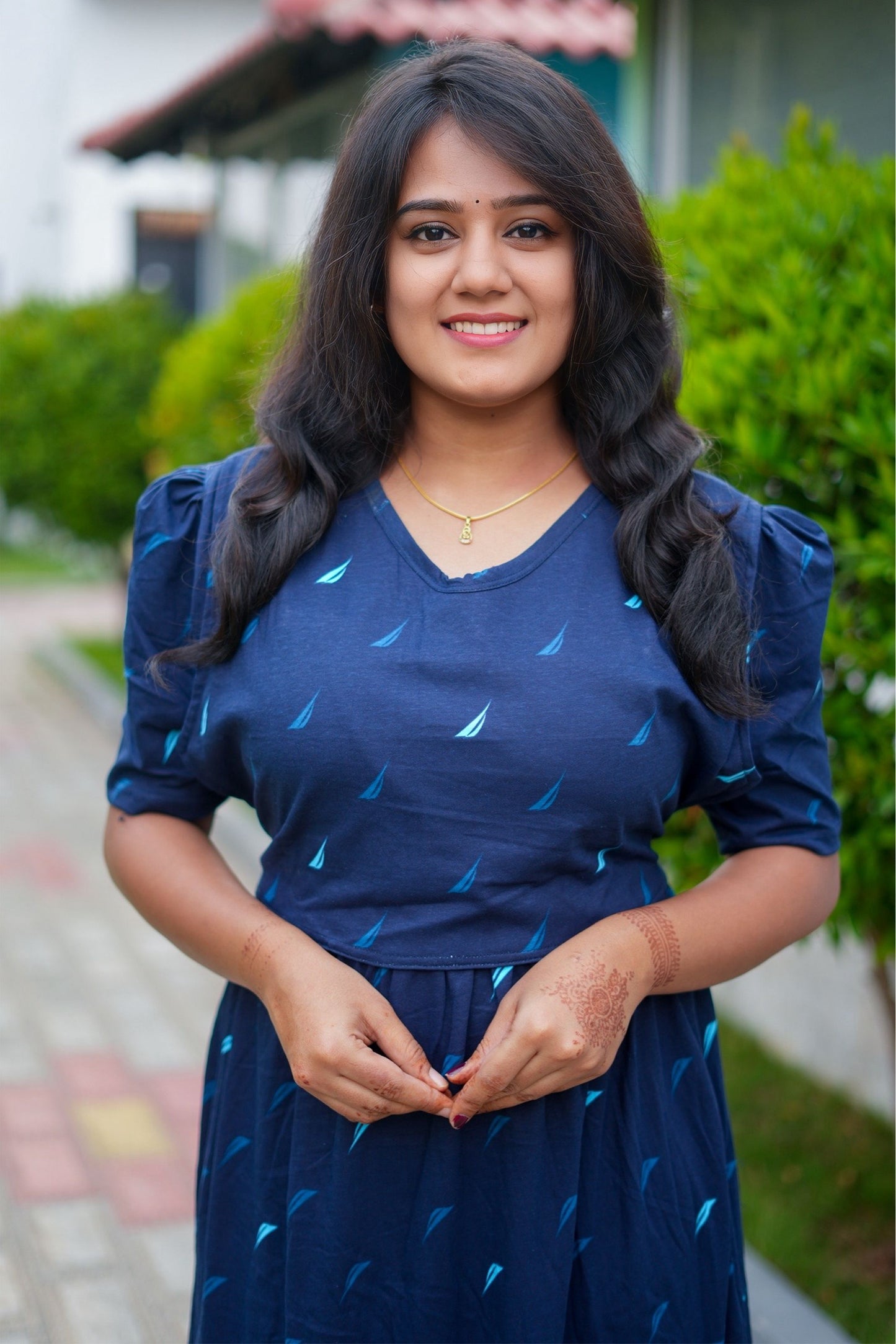 Nautica (Feeding Cover)