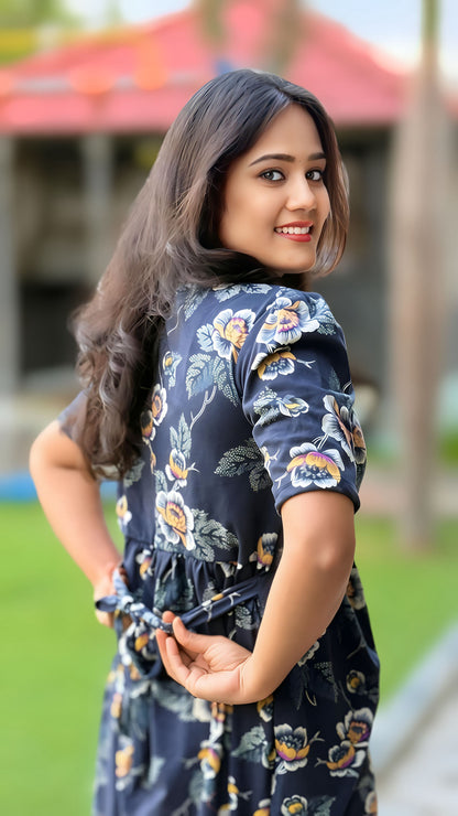 Noir Bloom (Zipless Maternity)