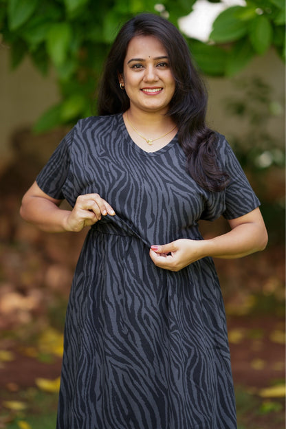 Pre Book - Charcoal Stride (Feeding Cover)