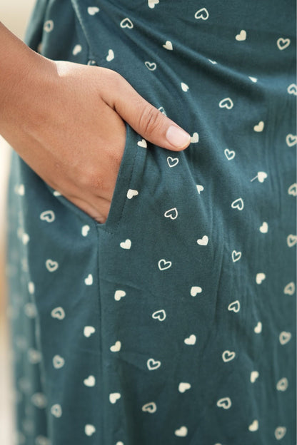 Noir Heart Dress  (Zipless Maternity)