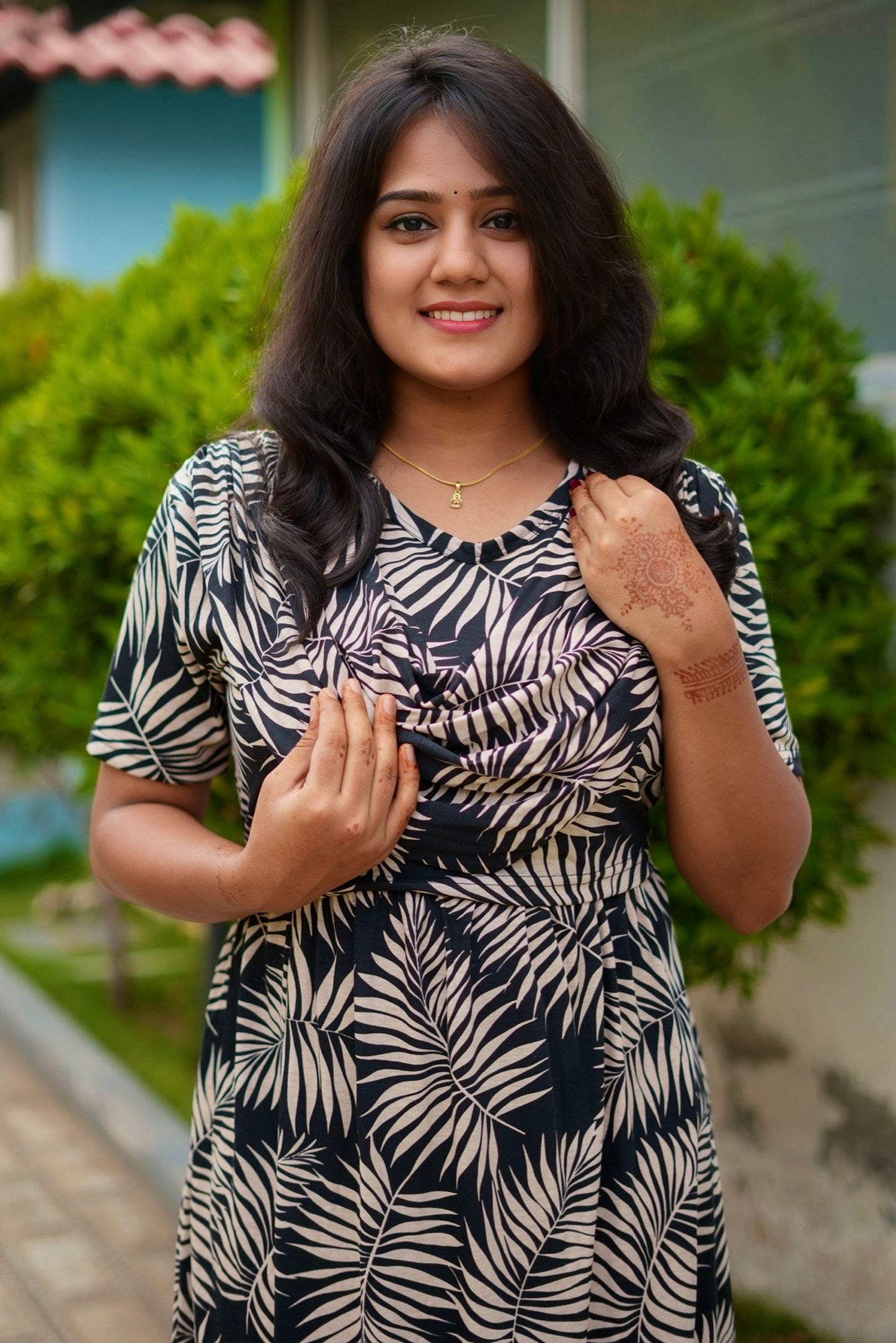 Zen (Zipless Maternity Shawl)