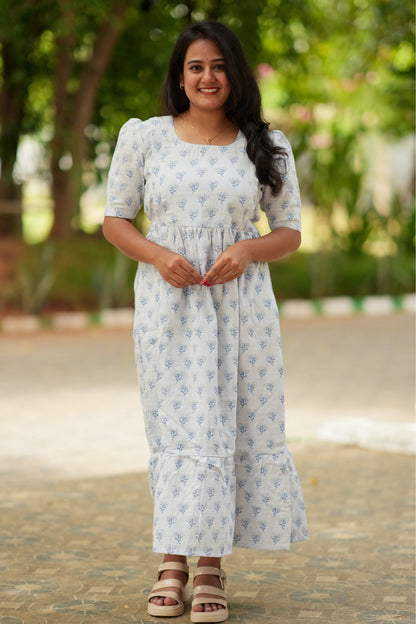 Premium Muslin Cotton  (Bluebell Grace)