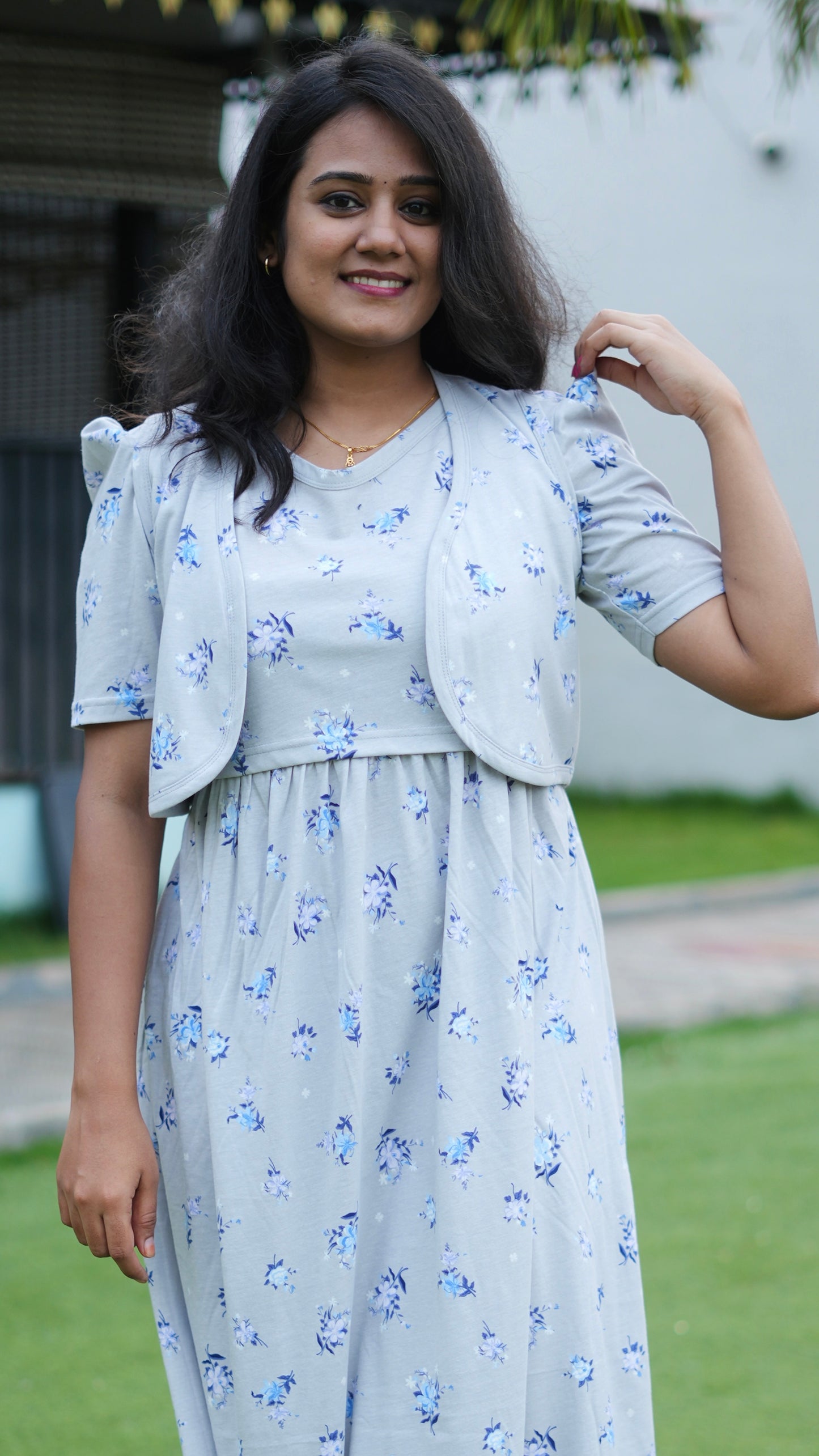 MATERNITY WITH COAT ( CLASSIC CALM )