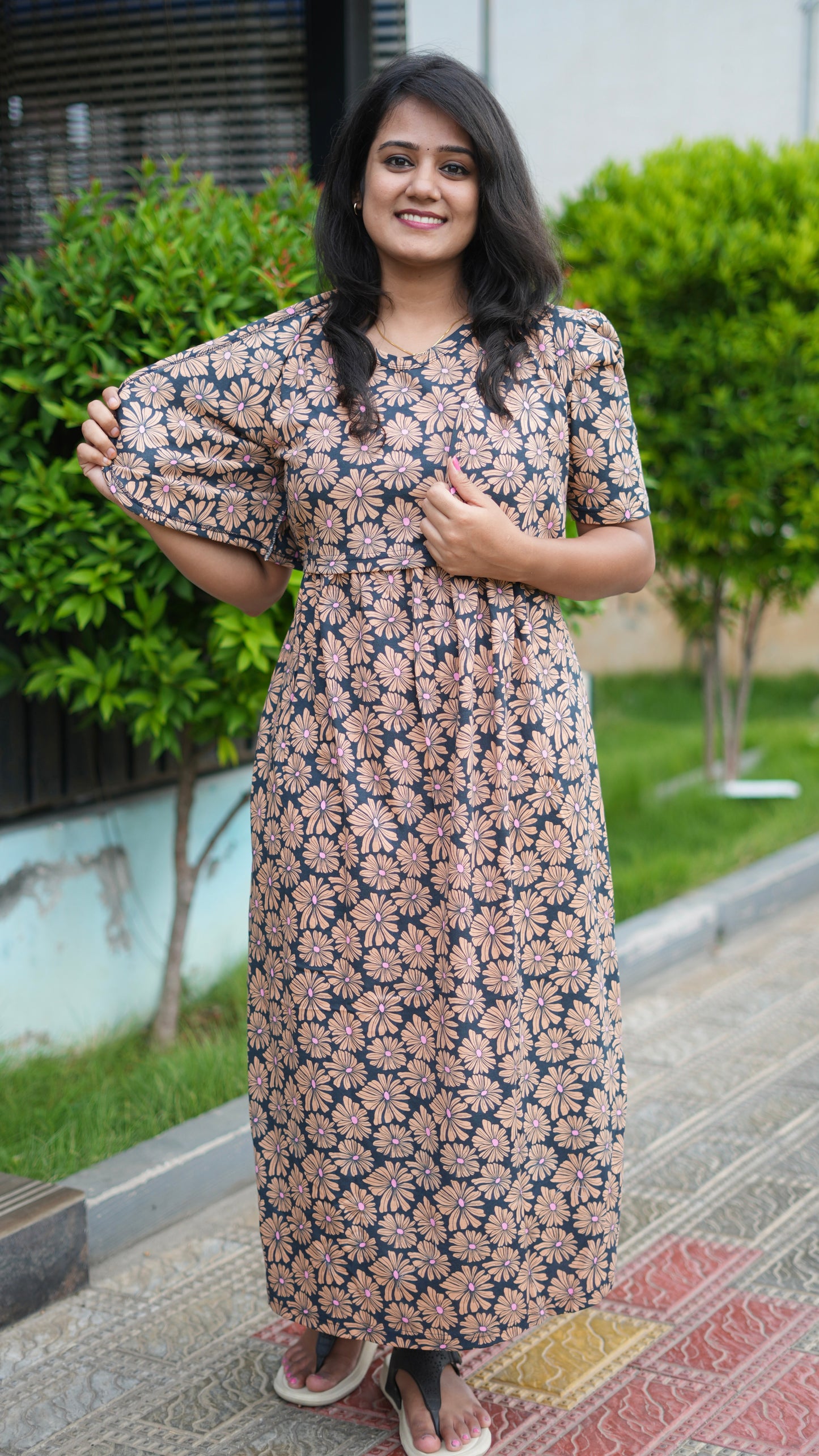 MATERNITY WITH COAT ( FLORAL AURA )