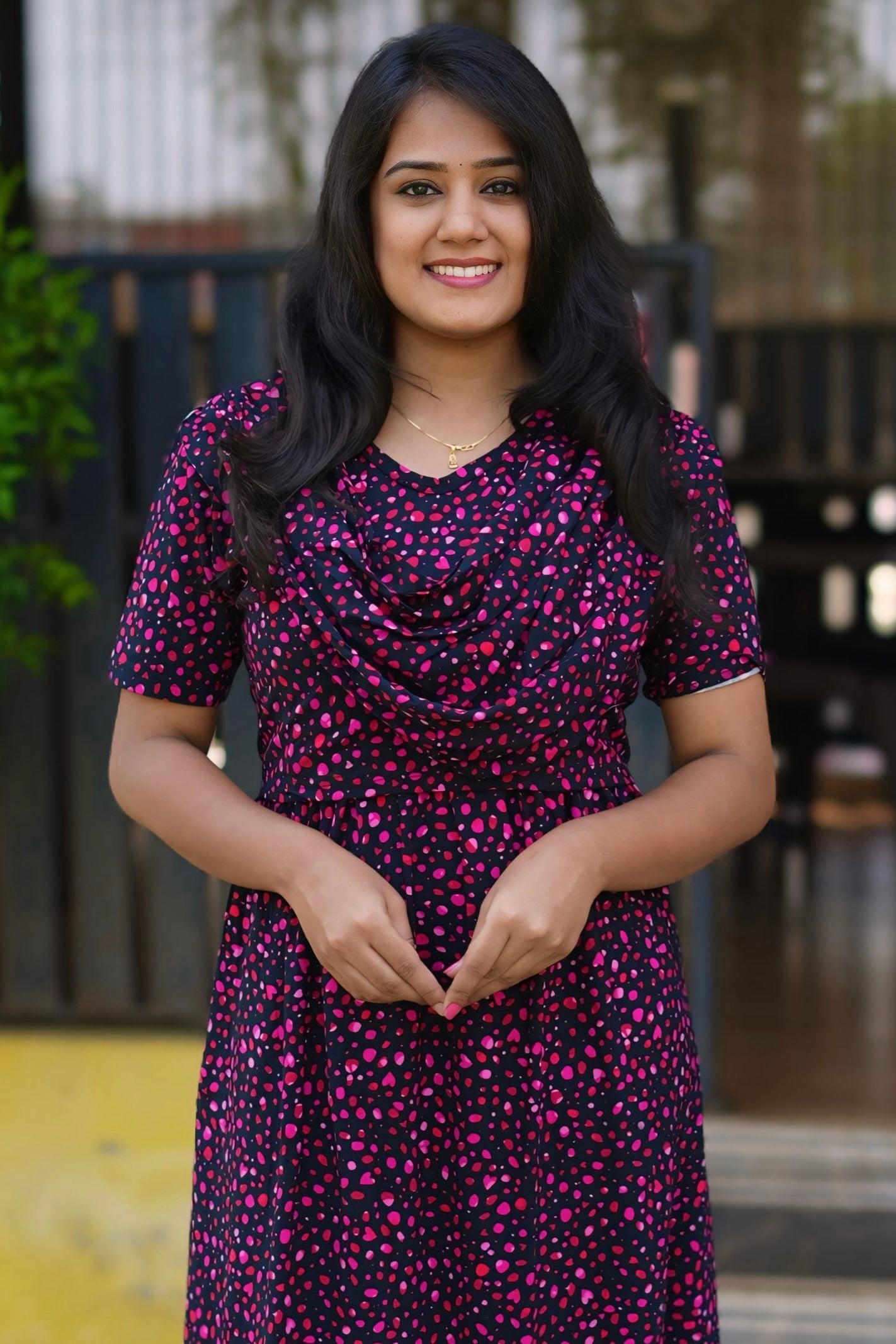 VivaDots (Zipless Maternity Shawl)