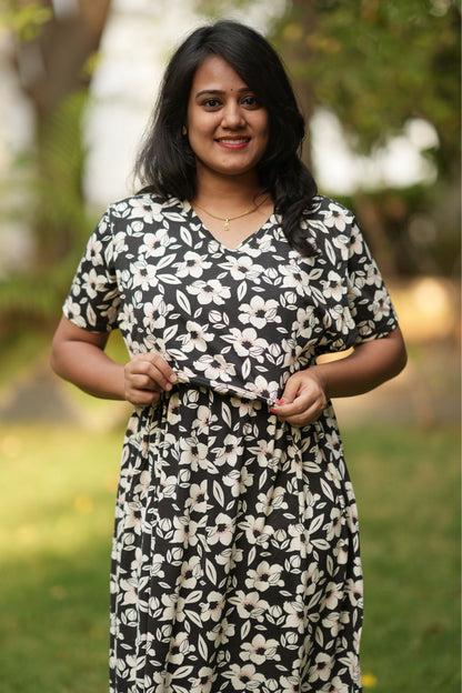 Floral Elegance (Feeding Cover)