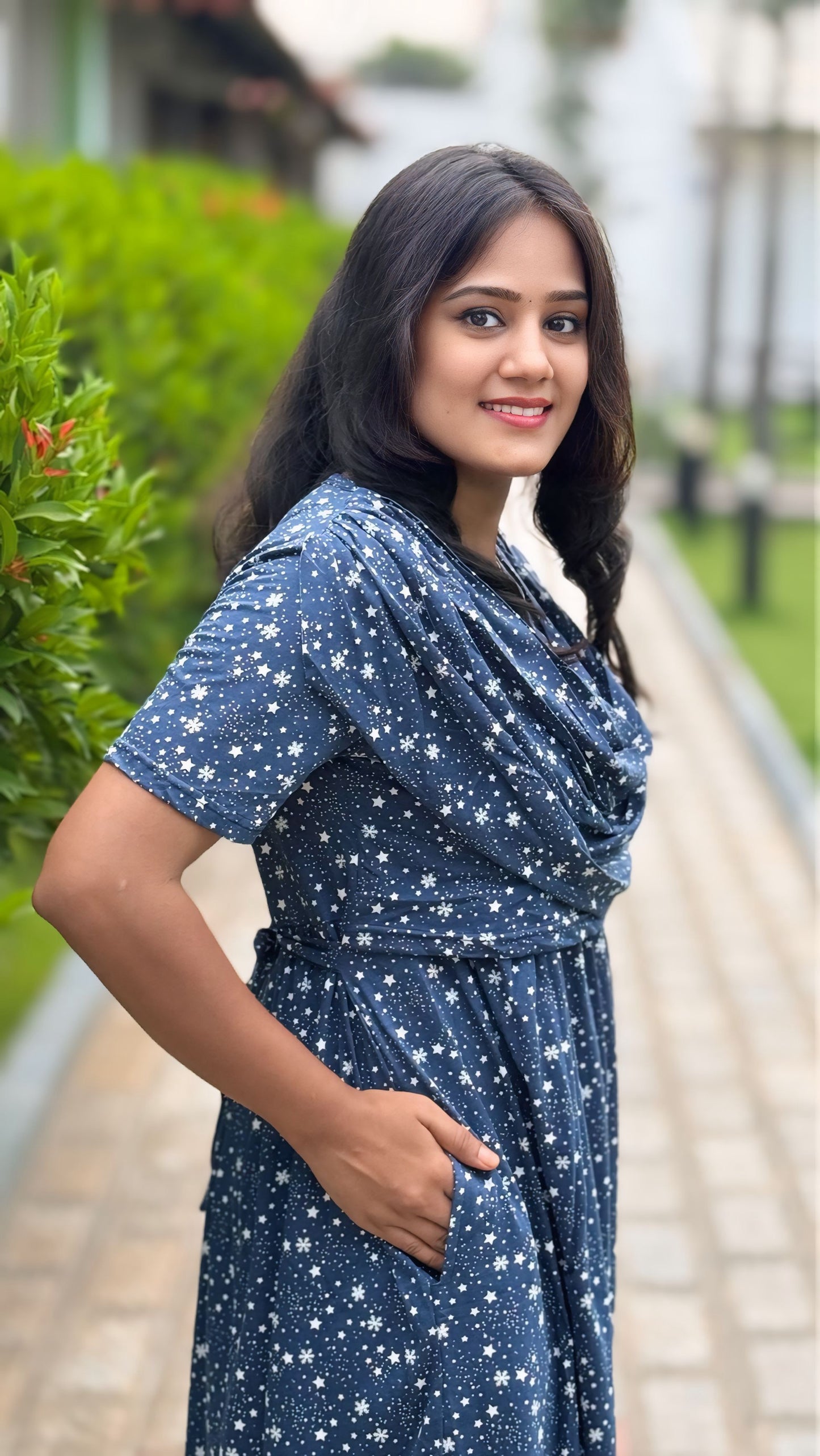 Star Blueora (Zipless Maternity Shawl)