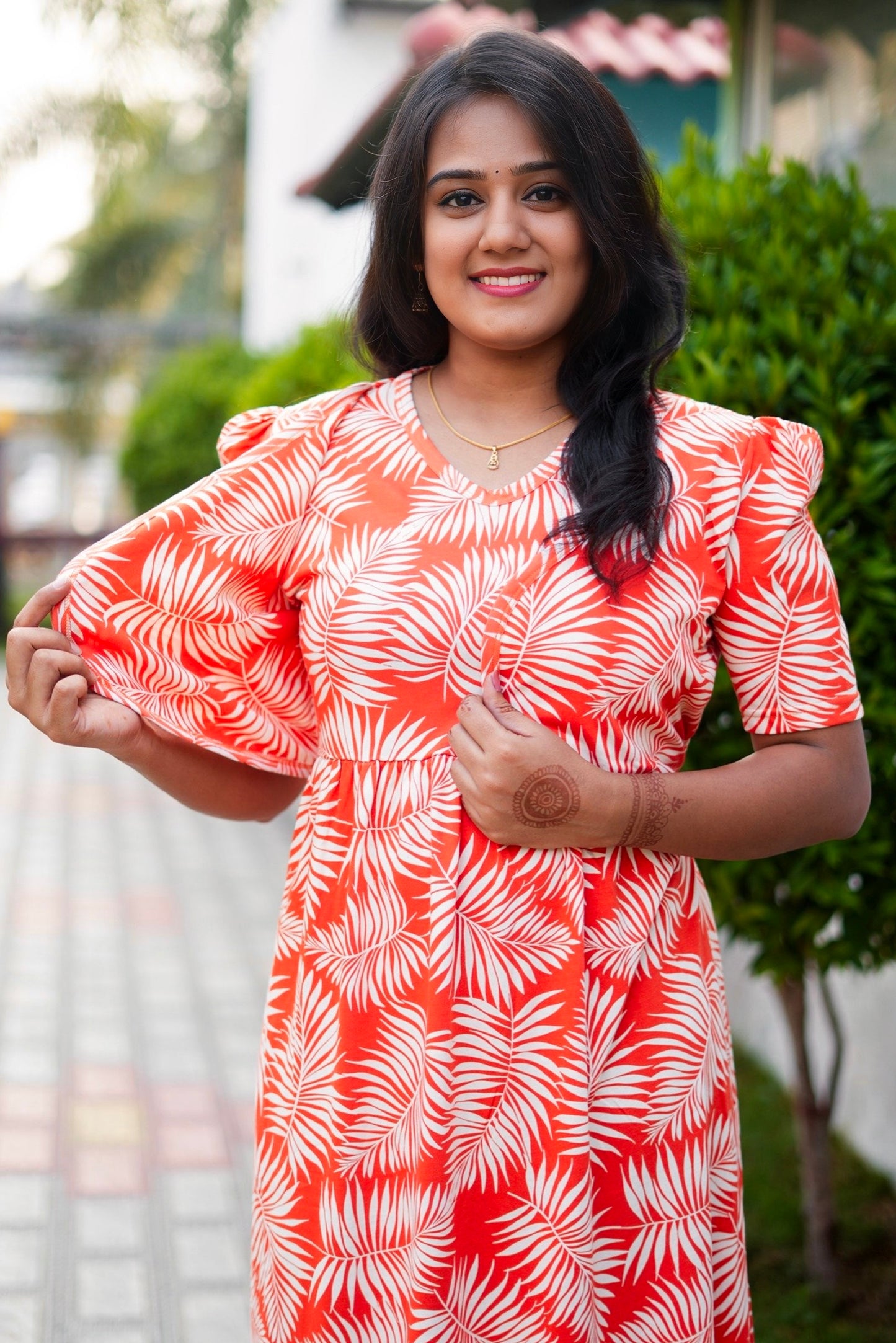 MATERNITY ATTACHED COAT (Sunset Leaves)