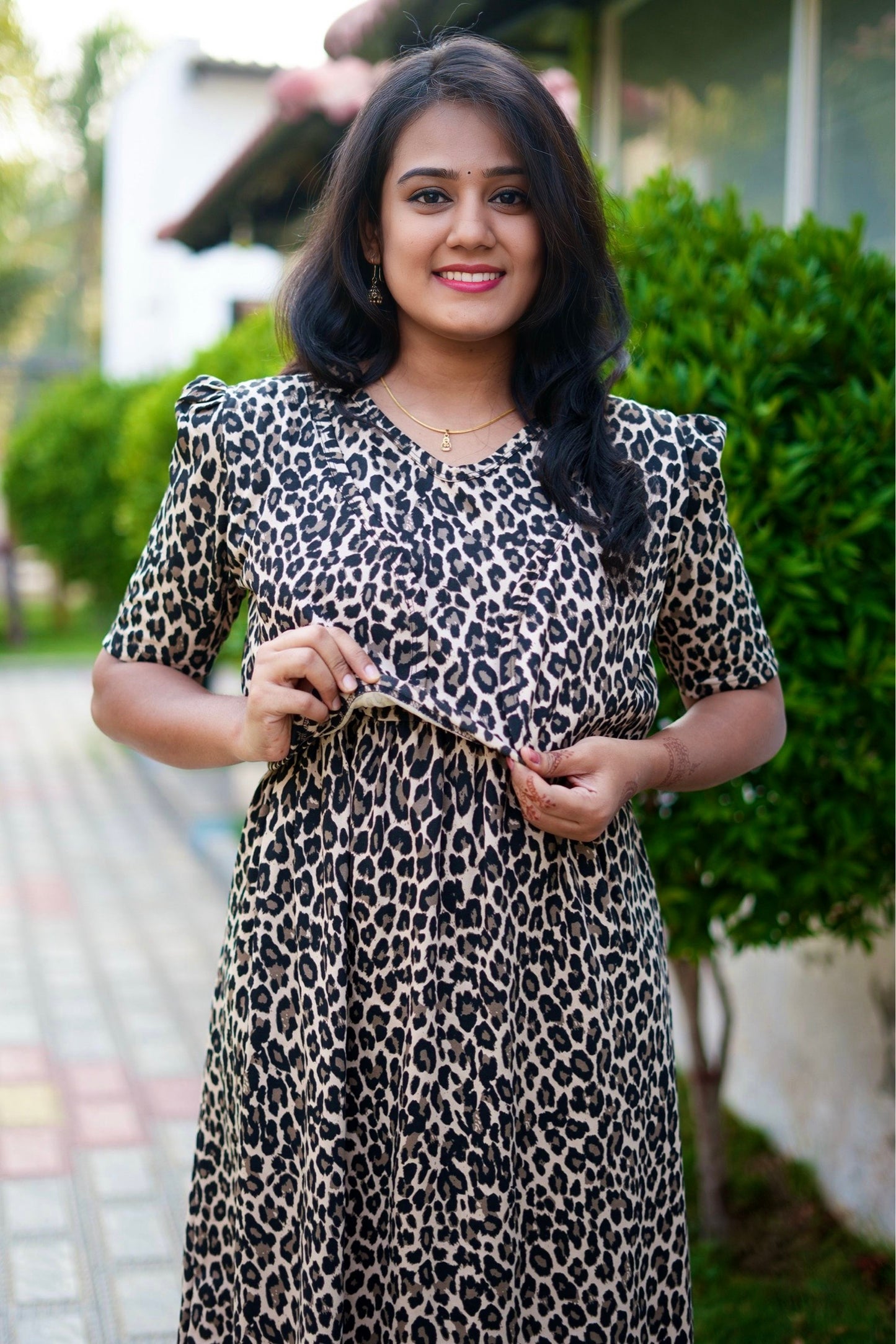 MATERNITY ATTACHED COAT (Wild Elegance)