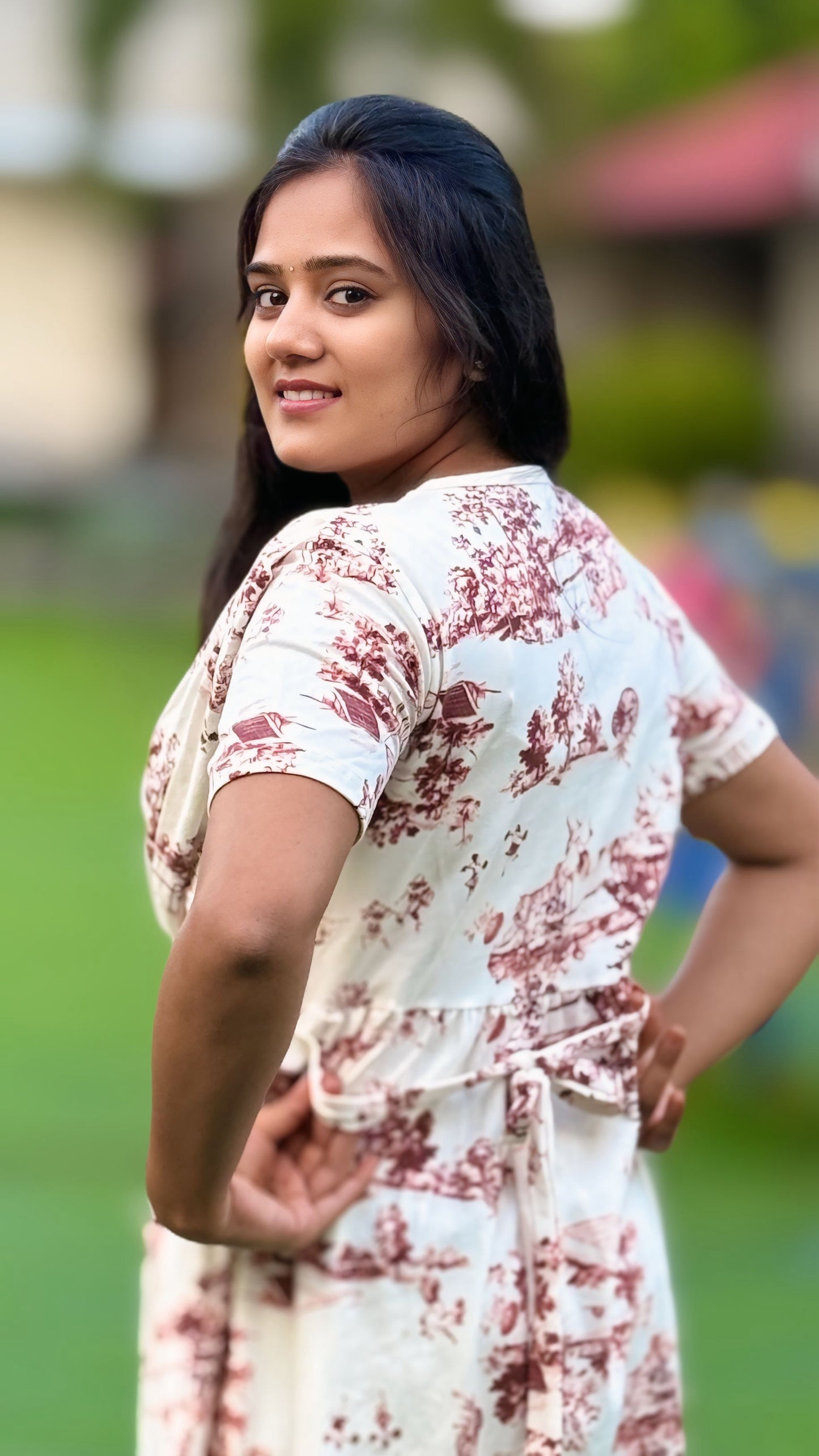 Bronze Brown (Zipless Maternity Shawl)