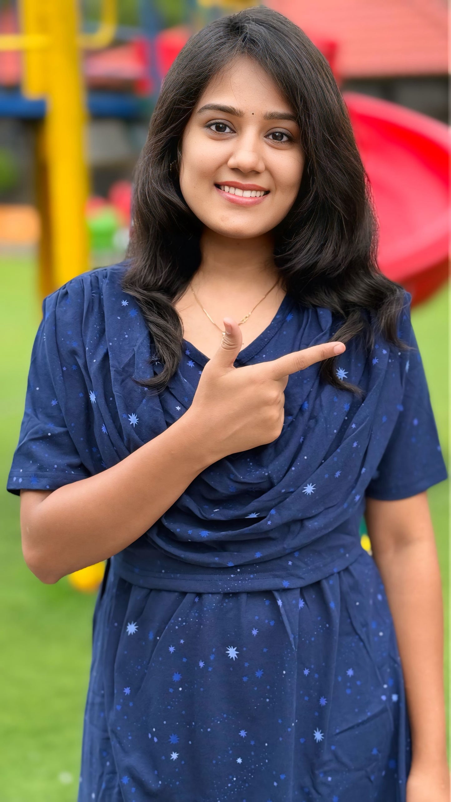 Stellora (Zipless Maternity Shawl)