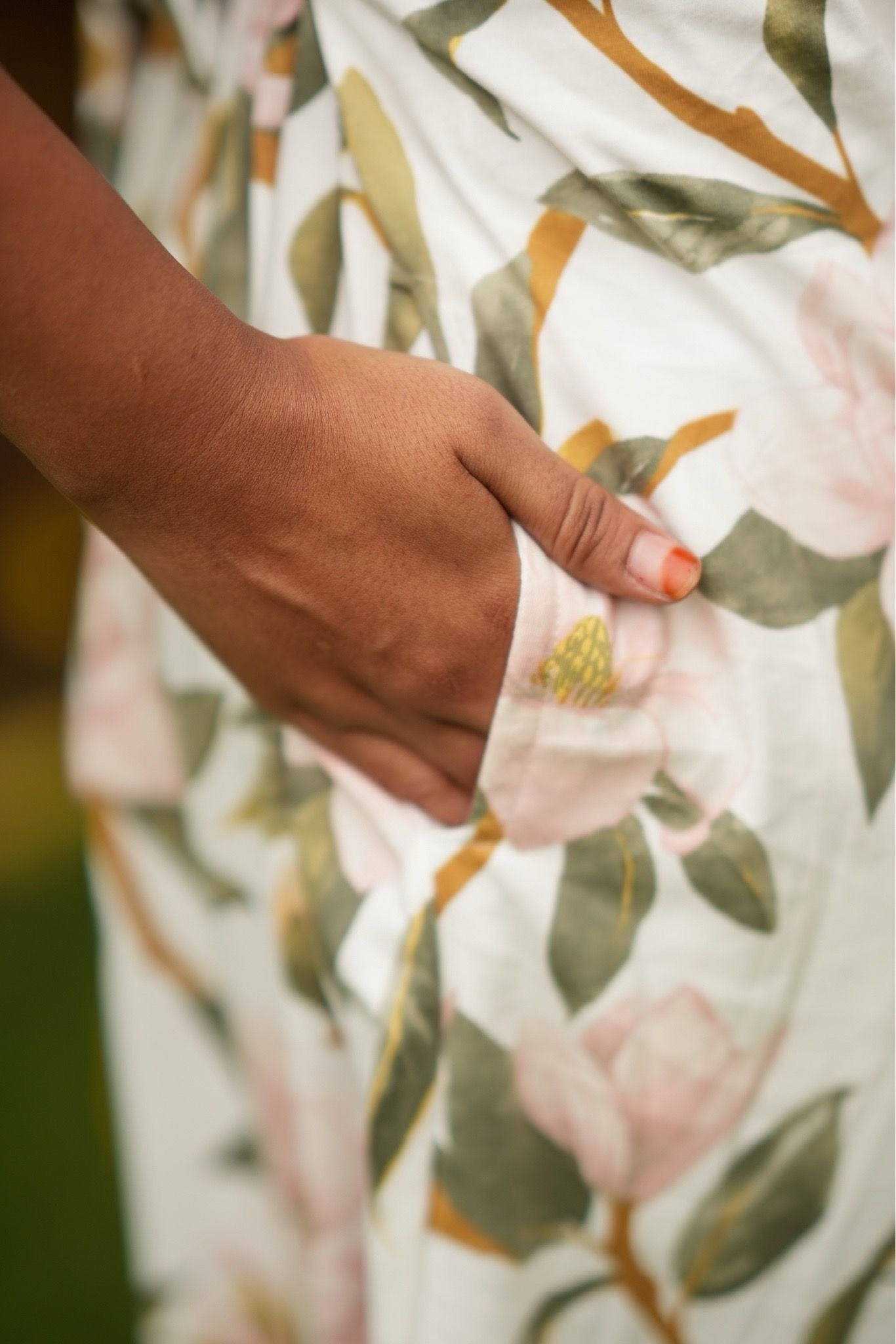 Pre Book - Magnolia (ZIPLESS MATERNITY)