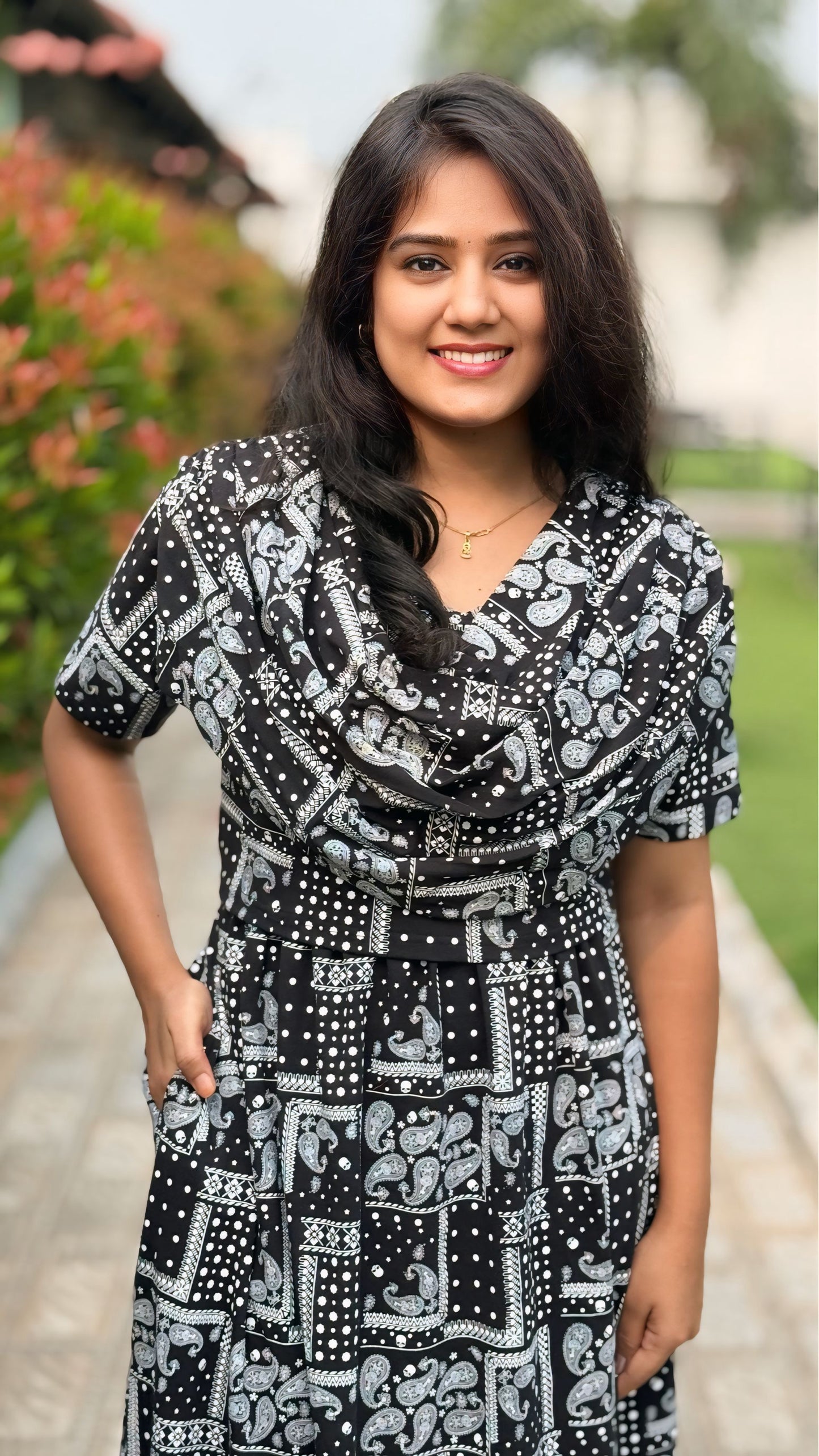 BlackÉlan (Non Maternity Shawl)