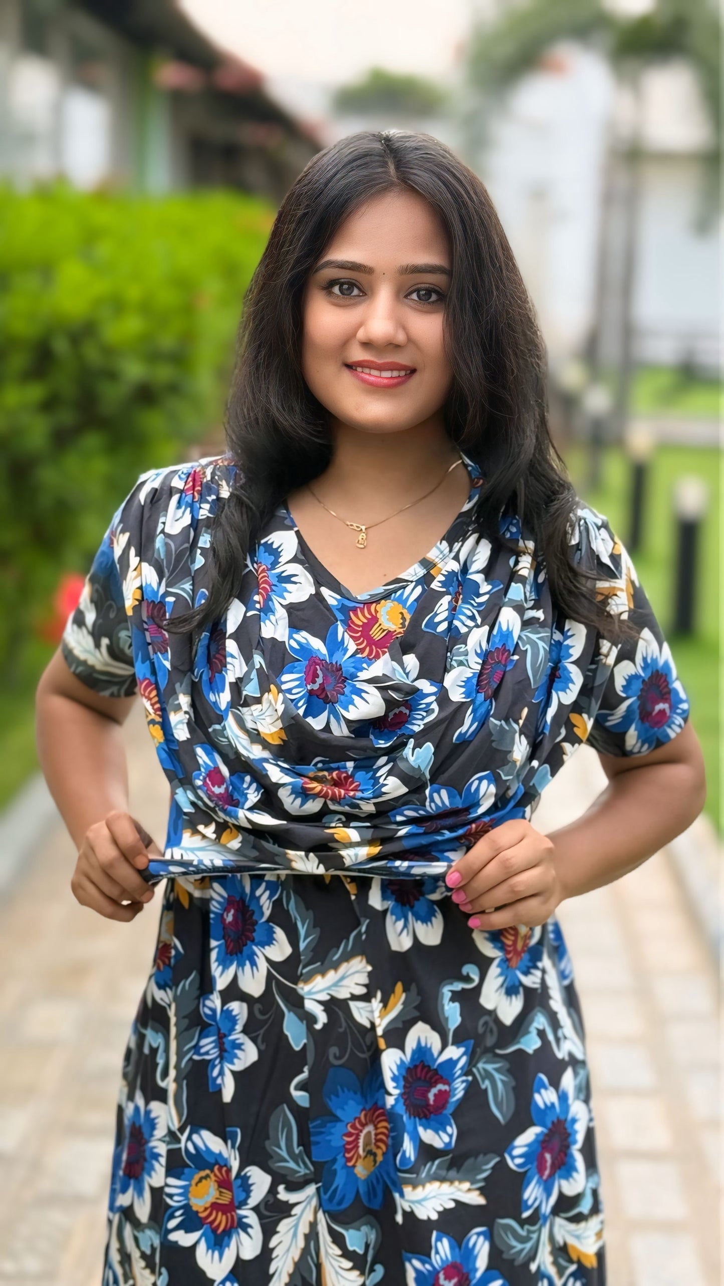 Navora (Zipless Maternity Shawl)