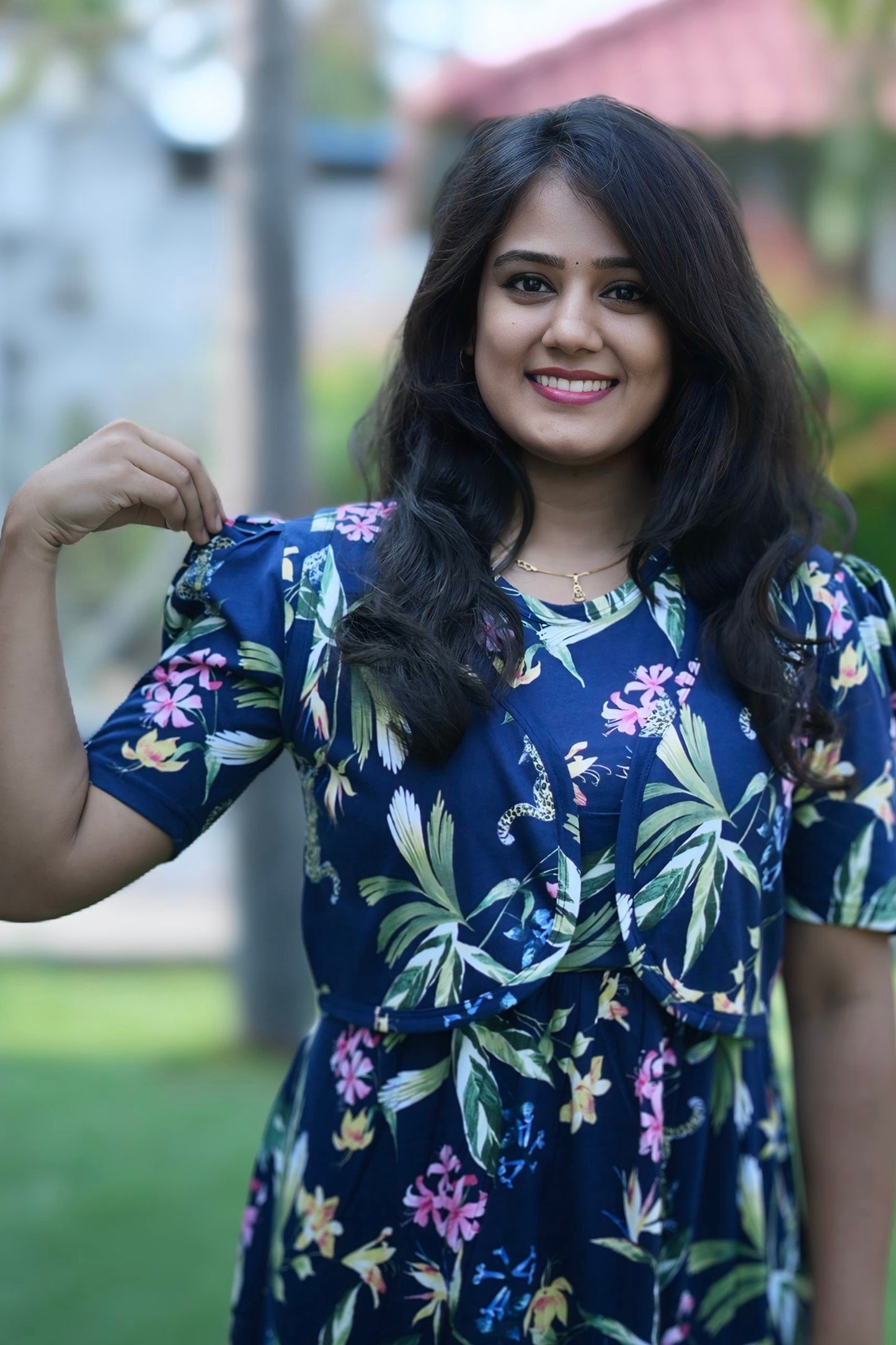 MATERNITY REMOVABLE COAT (ExotiGlow)