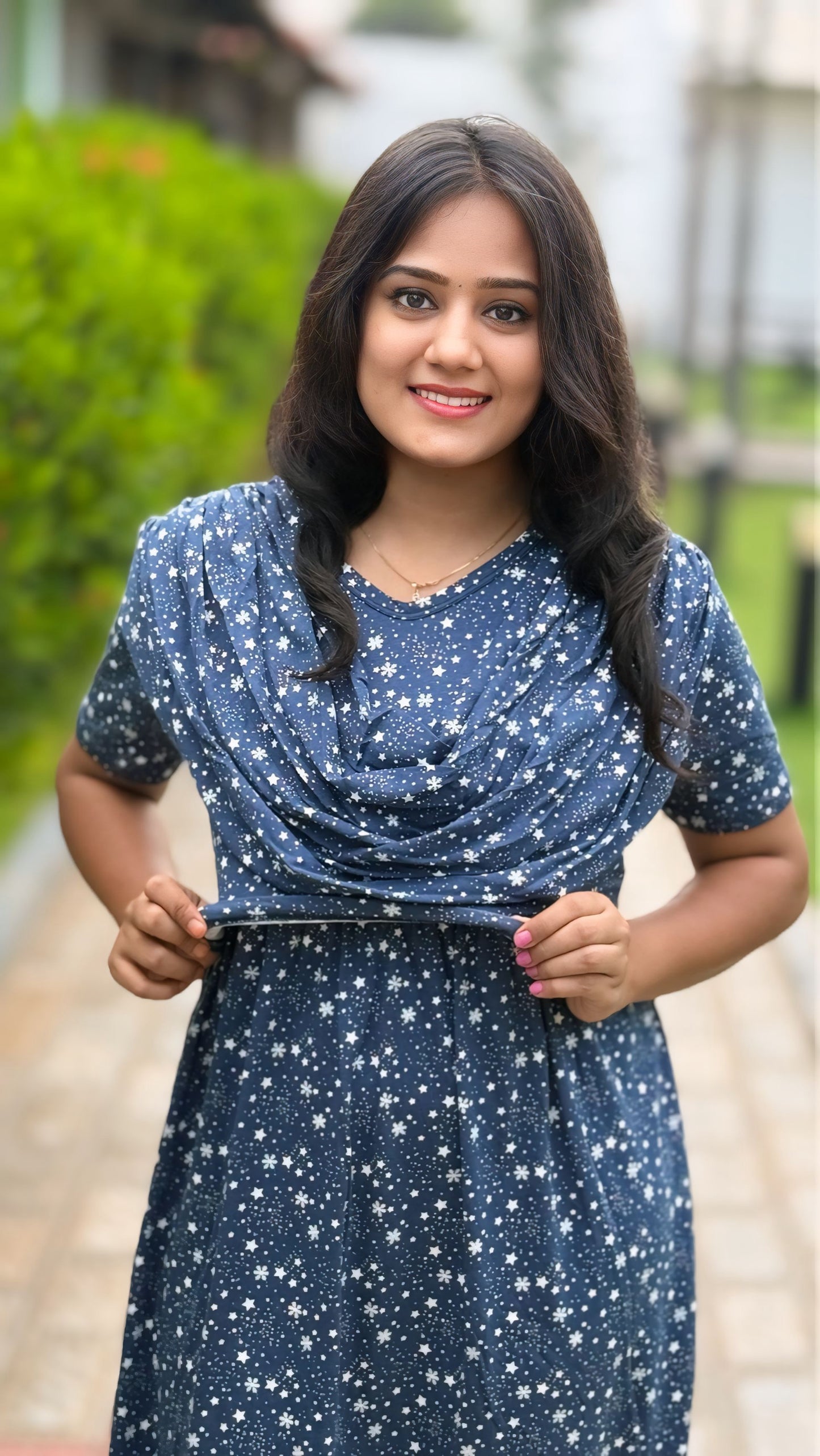 Star Blueora (Zipless Maternity Shawl)