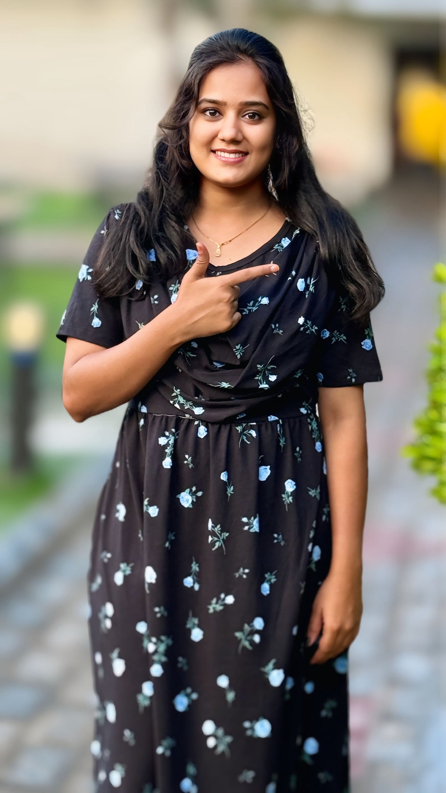 MID NIGHT BLOOM (NON MATERNITY SHAWL)