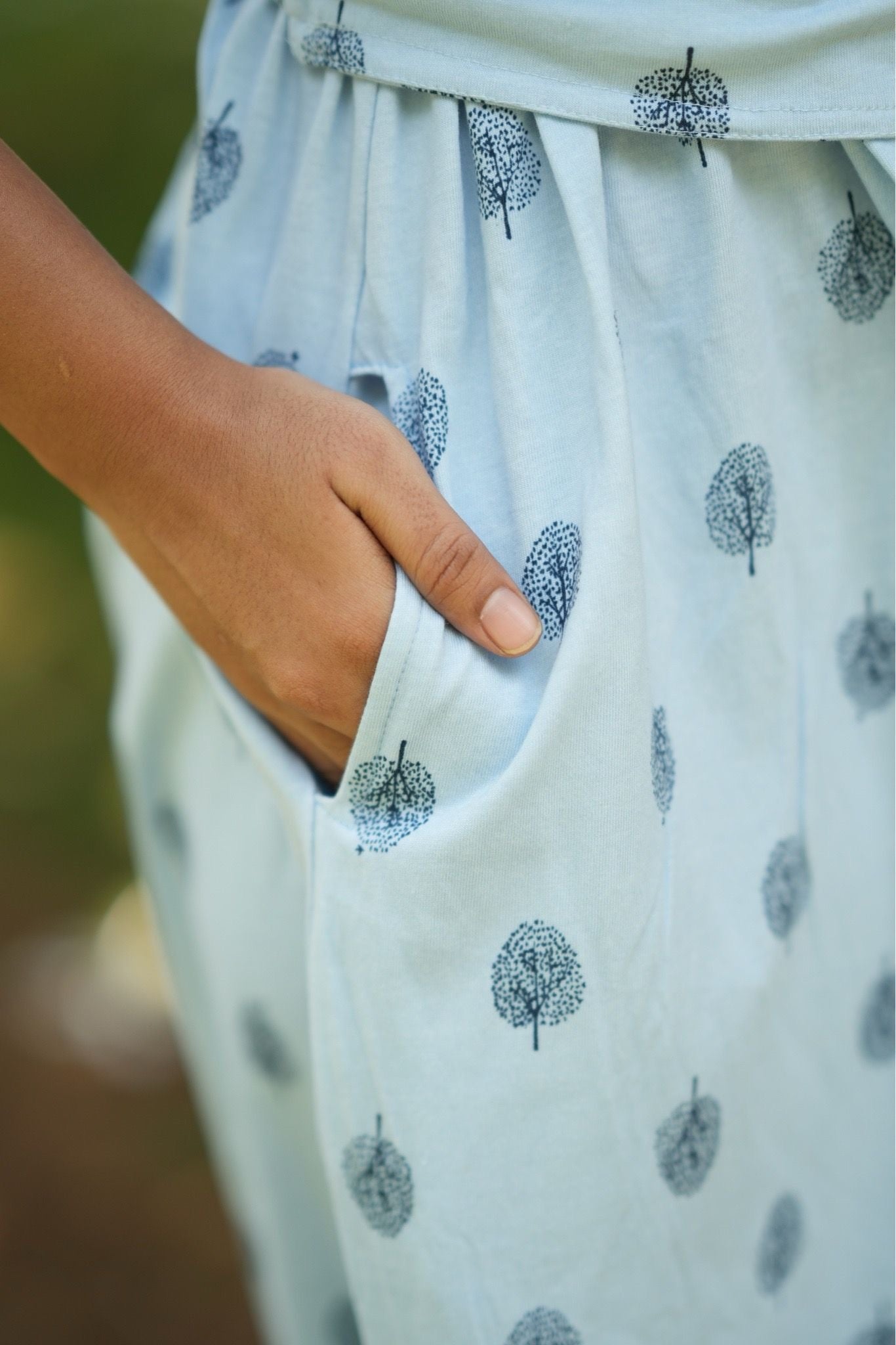 Sky Leaf (Feeding Cover)