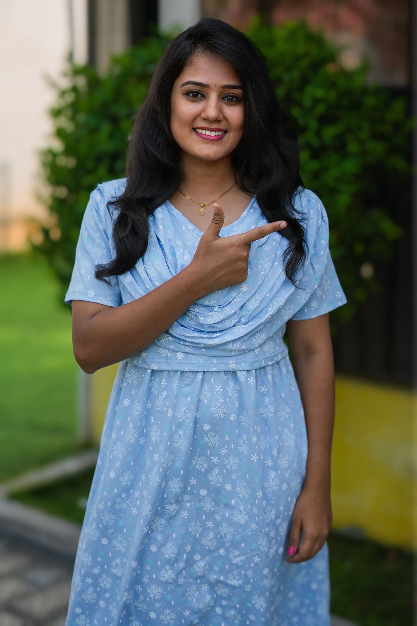 Glaciera (Zipless Maternity Shawl)