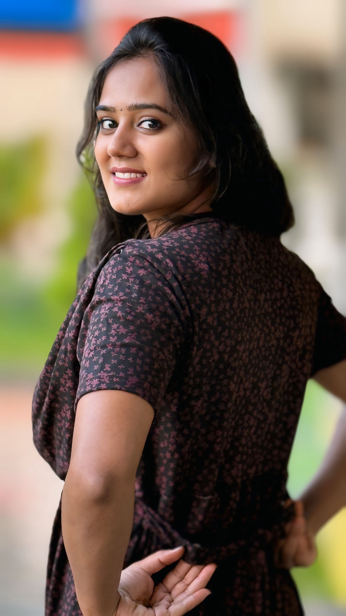 Blushwood (Zipless Maternity Shawl)