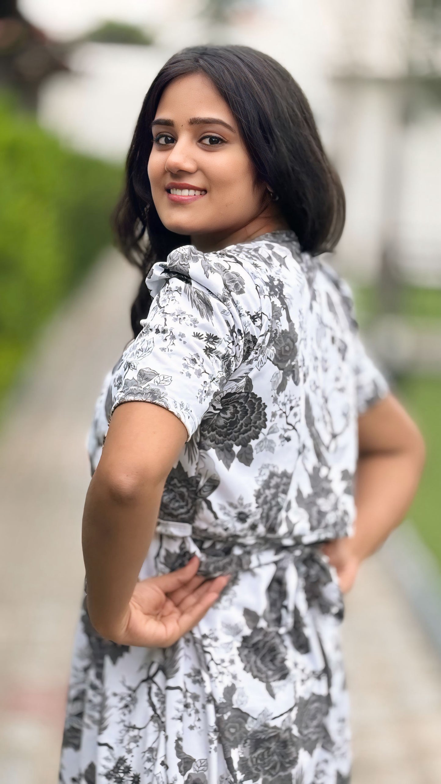 MATERNITY WITH COAT (Effortless Elegance)