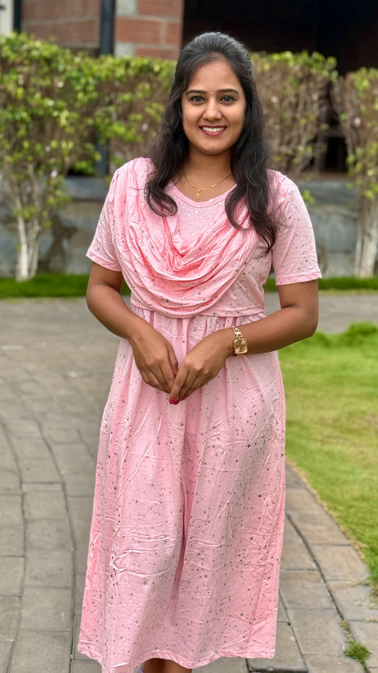 Silver Star Mild Pink (Zipless Maternity Shawl)